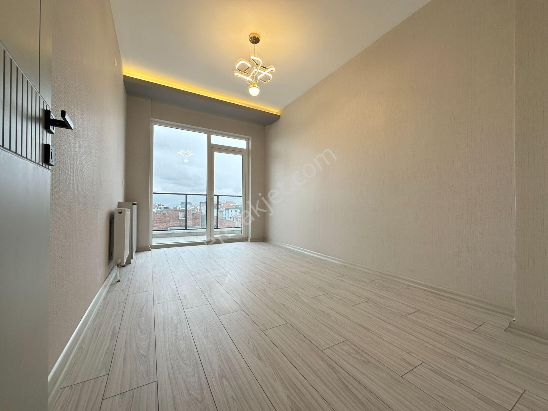 Pursaklar Mehmet Zengin Emlak'tan Otoparklı 3 Banyolu 2 Mutfaklı 3.kat Dubleks Daire - Görsel 29