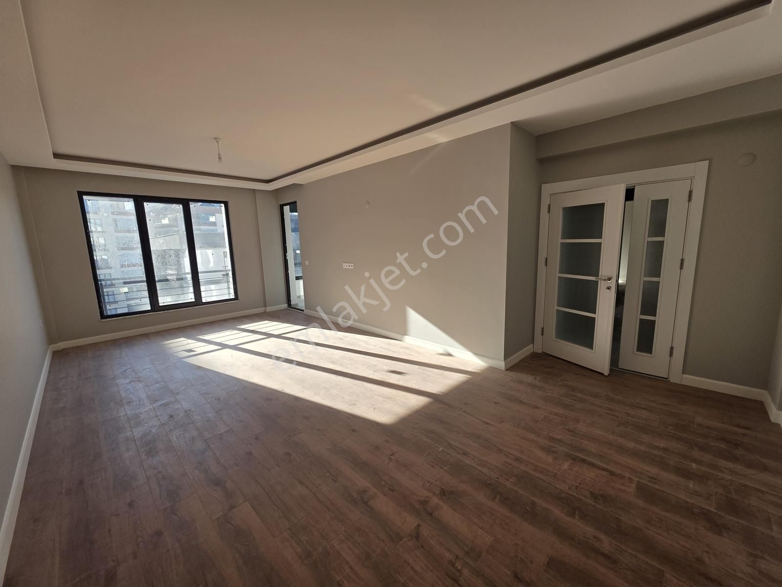 Ermax'dan Ünivertise Mah. 3+1 Sıfır Yerden Isıtma Daire - Görsel 7