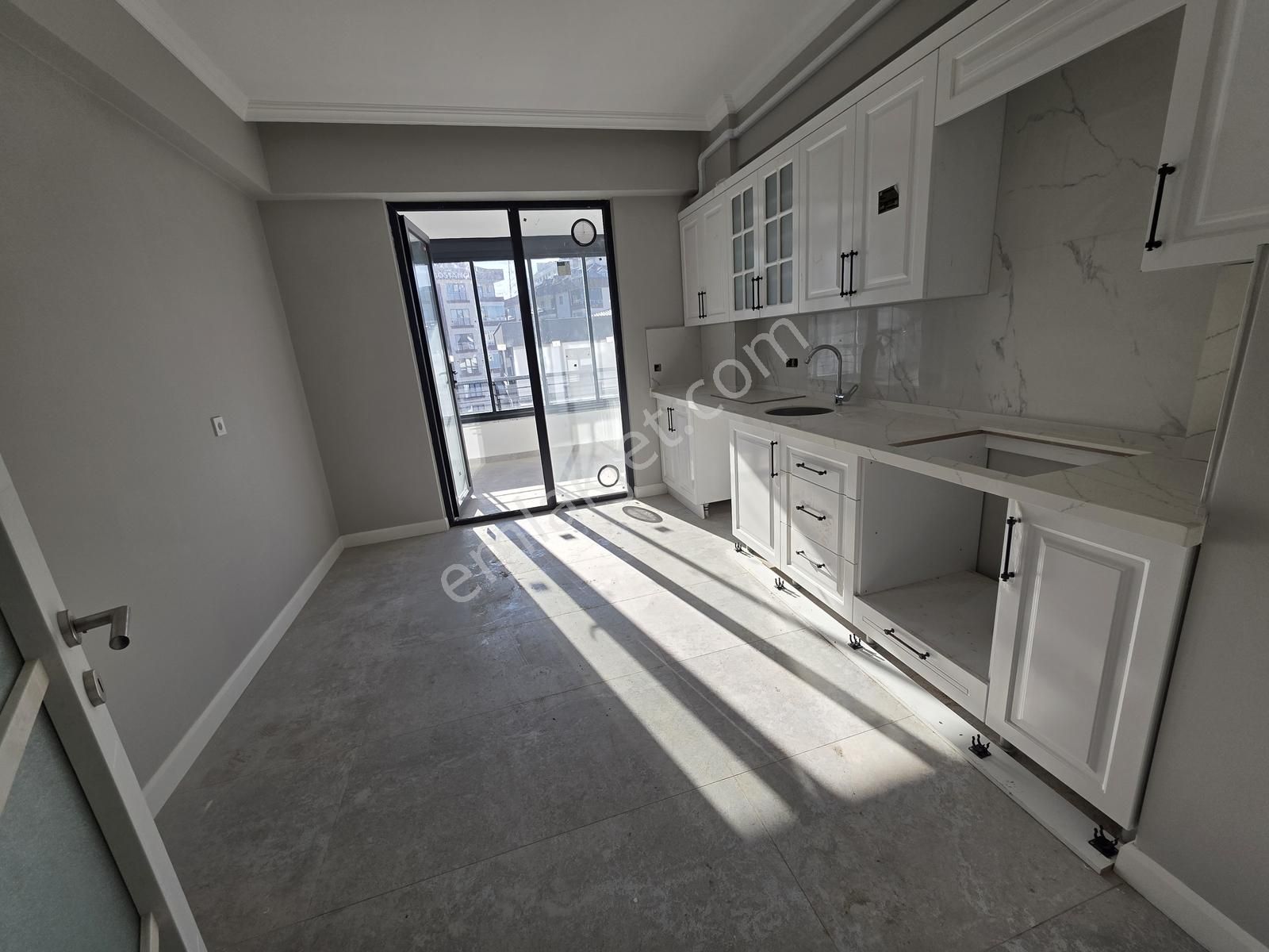 Ermax'dan Ünivertise Mah. 3+1 Sıfır Yerden Isıtma Daire - Görsel 16