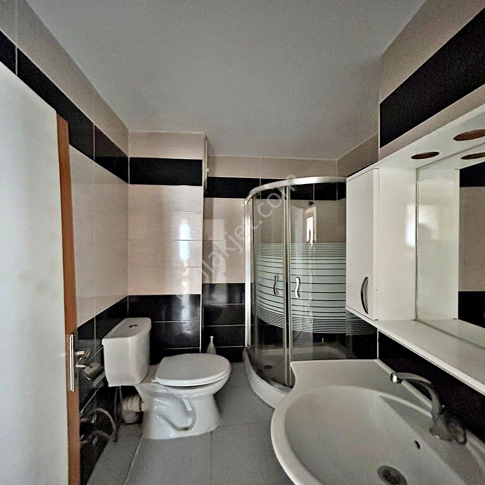 Selahattin Eyyübi Mahallesinde 2+1 Kiralık Balkonlu Ara Kat Daire - Görsel 31