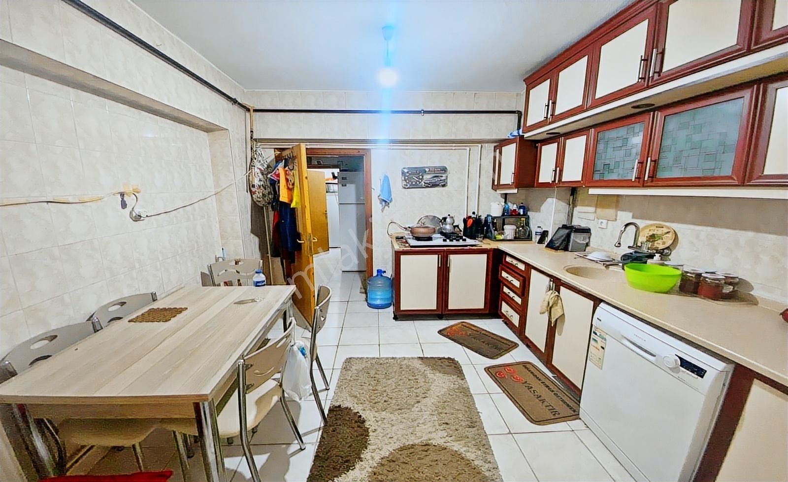 Aktepe'de Kaçırılmaz Fırsat! 3+1 Kilerli Satılık Dairemiz! - Görsel 8