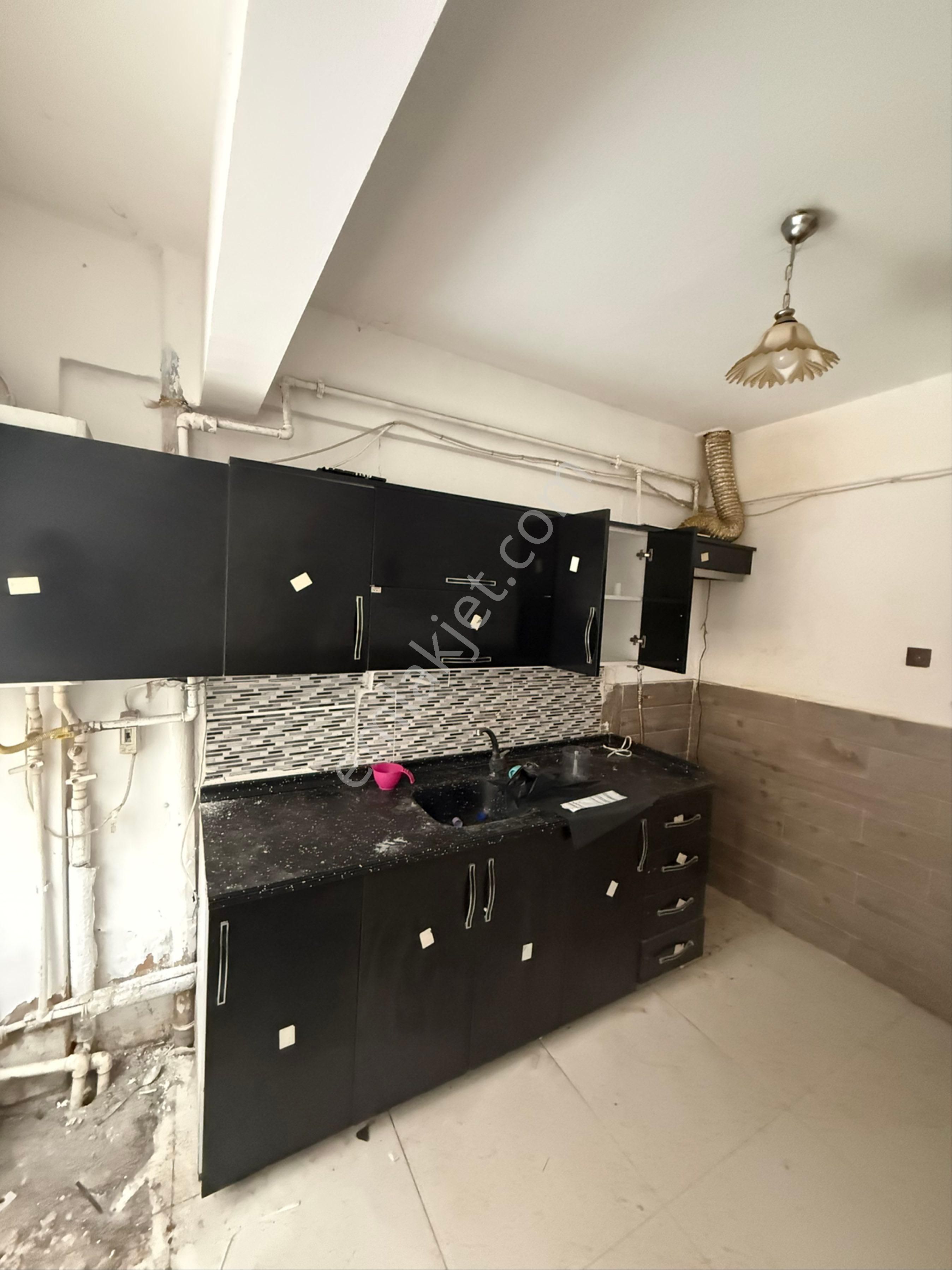 Ciftlik Mahallesinde Yuksek Giris Satılık Daire - Görsel 8