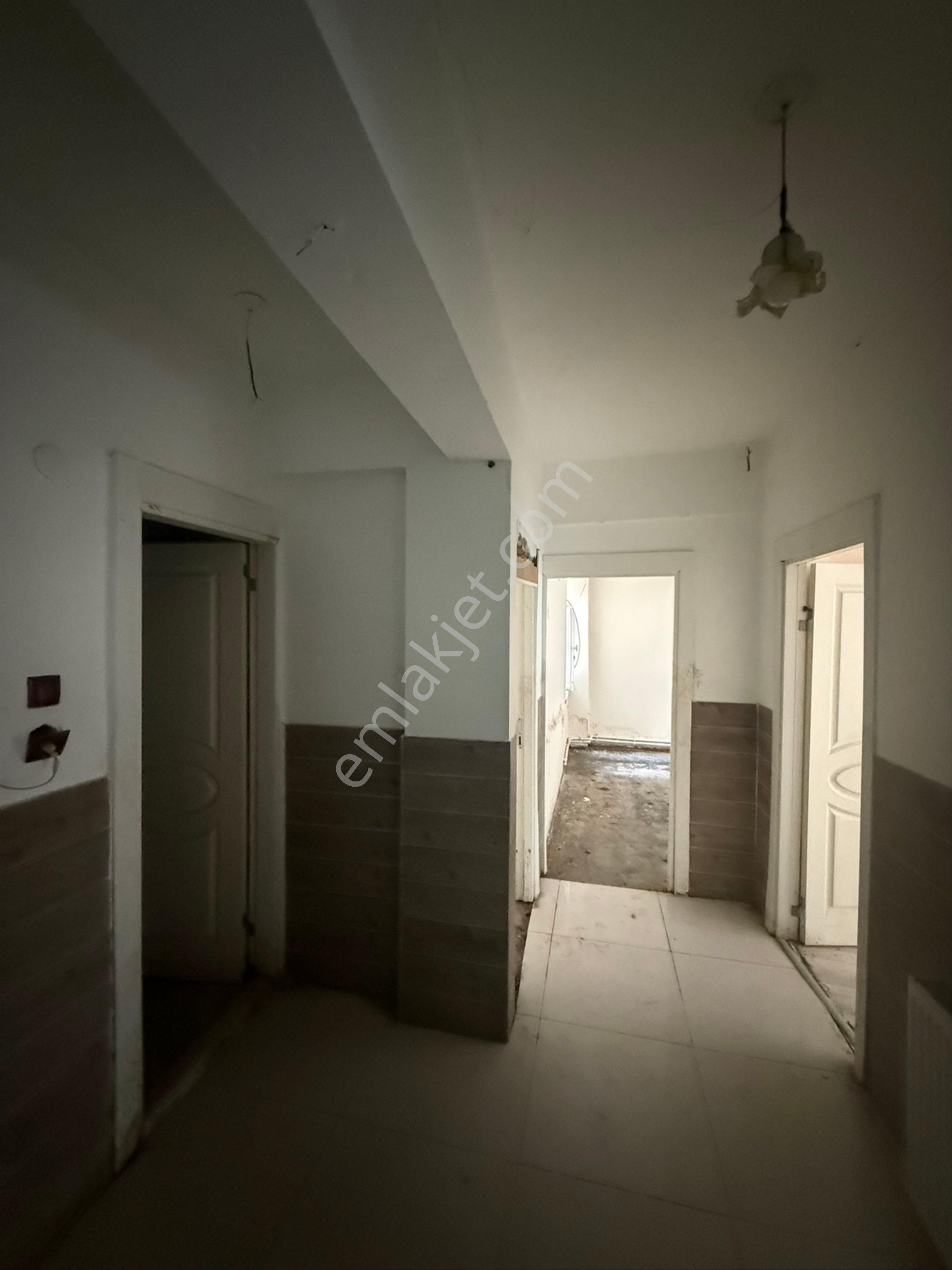 Ciftlik Mahallesinde Yuksek Giris Satılık Daire - Görsel 3