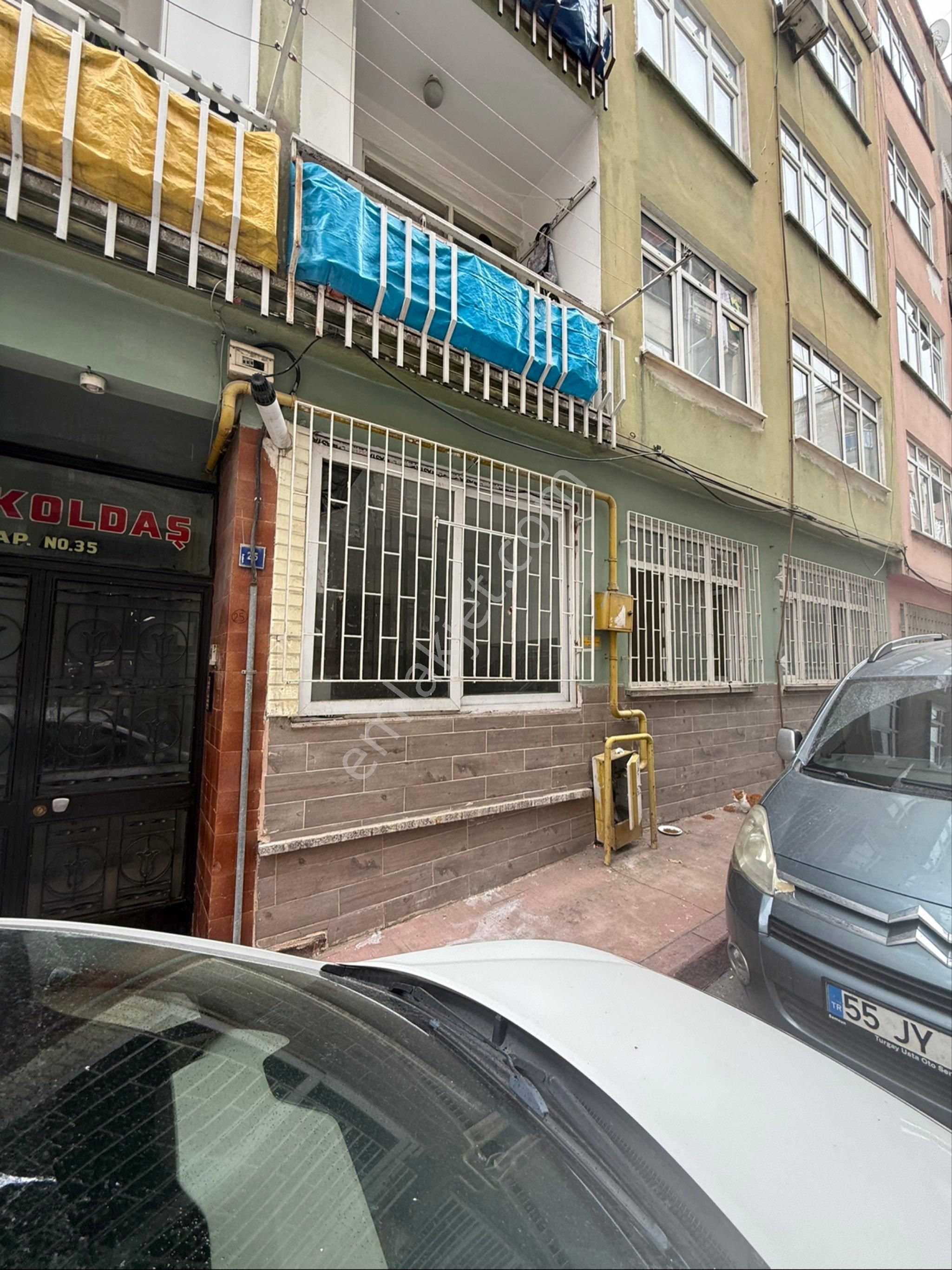 Ciftlik Mahallesinde Yuksek Giris Satılık Daire