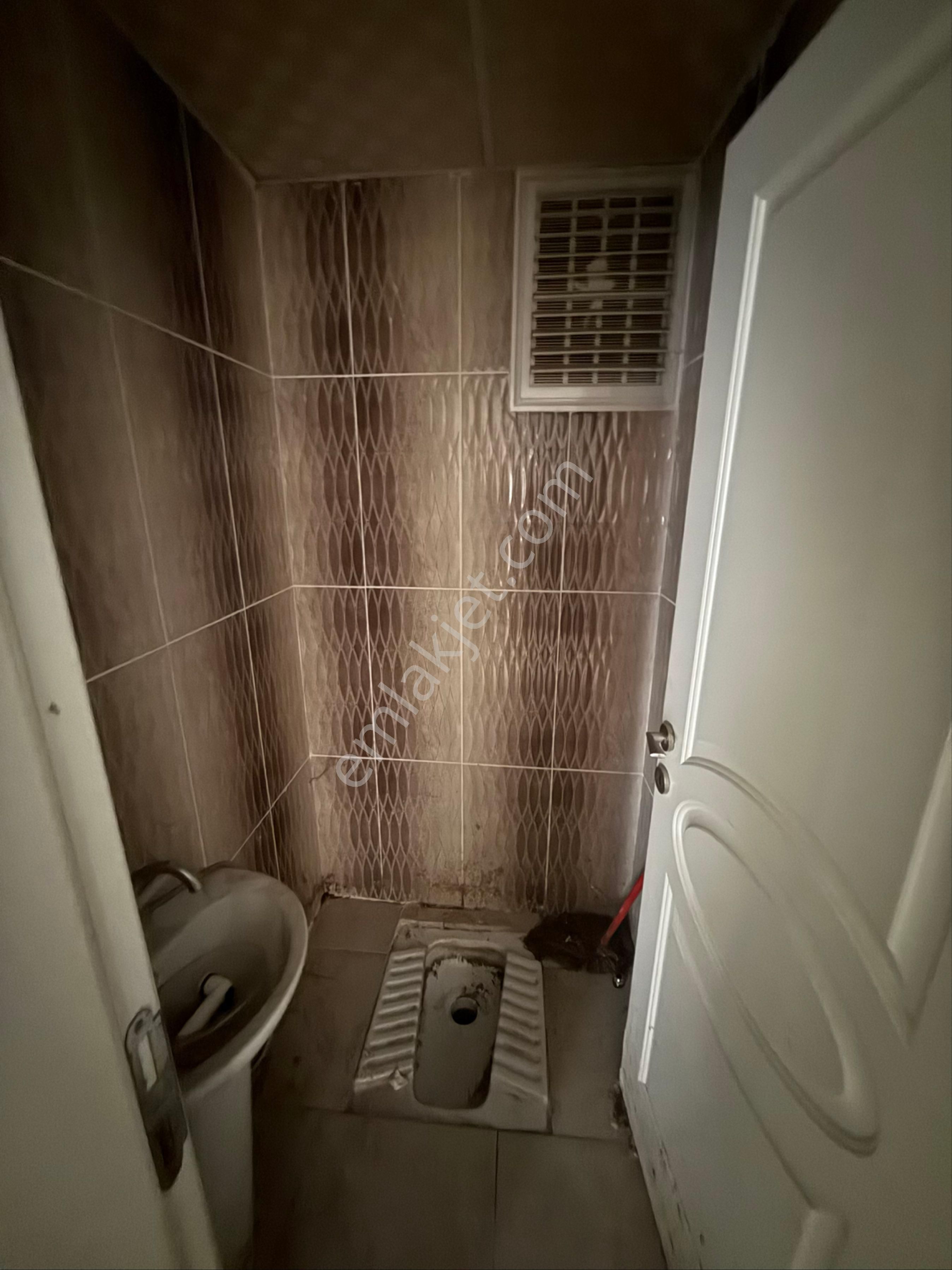 Ciftlik Mahallesinde Yuksek Giris Satılık Daire - Görsel 4