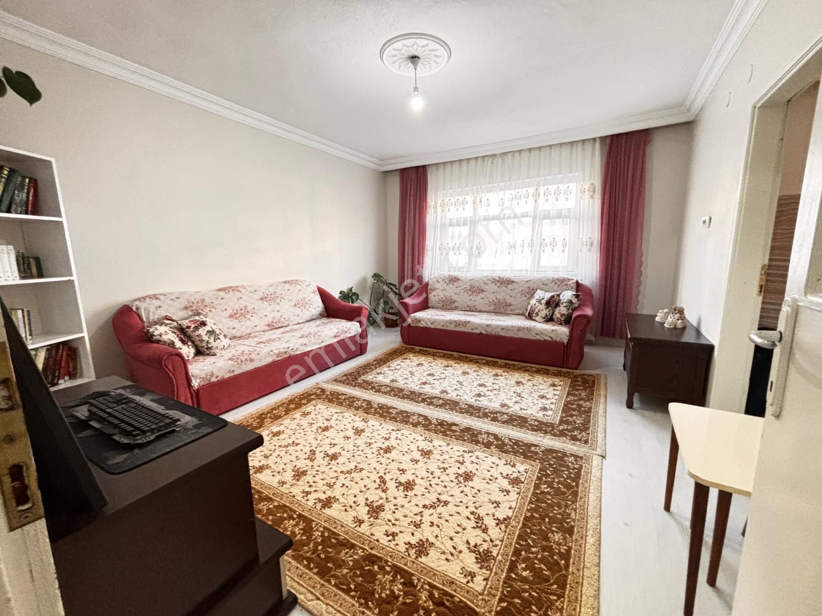 Sincan Pınarbaşı Mh'de Full Yapılı Ara Katta 120m2 Ön Cephe Satılık Daire - Görsel 8