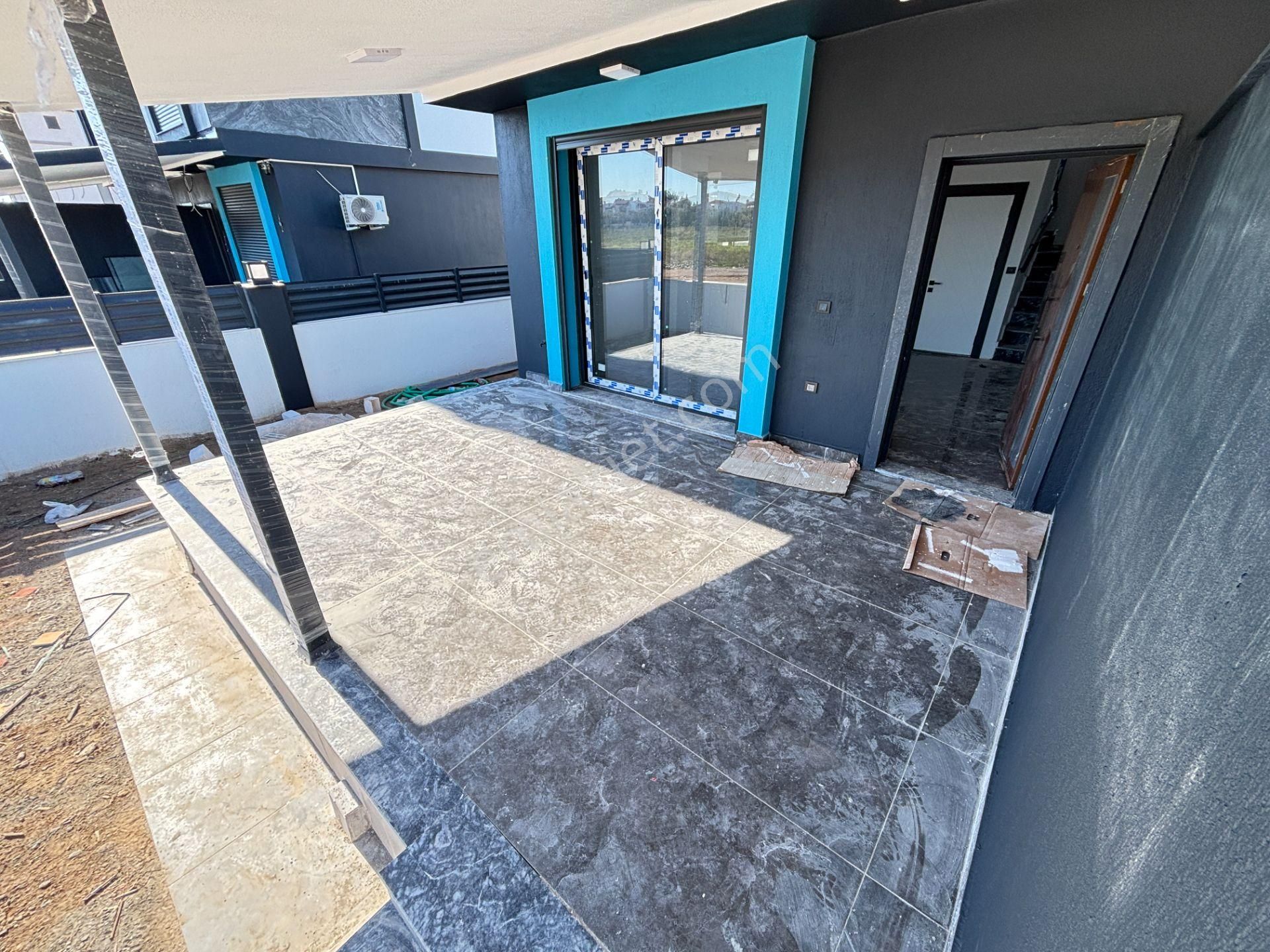 İzmir Seferihisar Cumhuriyet’de Güzel Konuma Sahip 3+1 Tripleks Yazlık Villa - Görsel 13