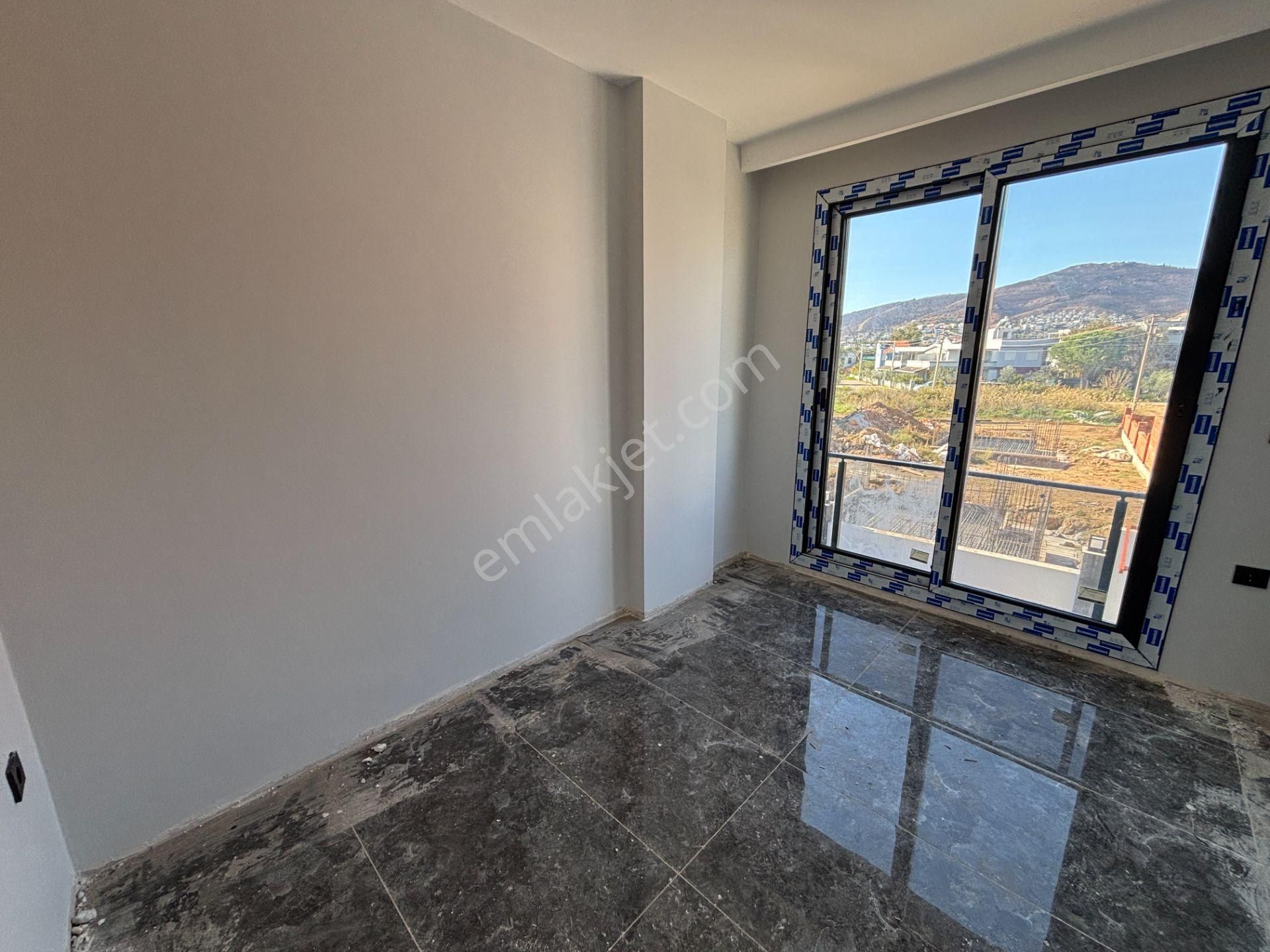 İzmir Seferihisar Cumhuriyet’de Güzel Konuma Sahip 3+1 Tripleks Yazlık Villa - Görsel 26