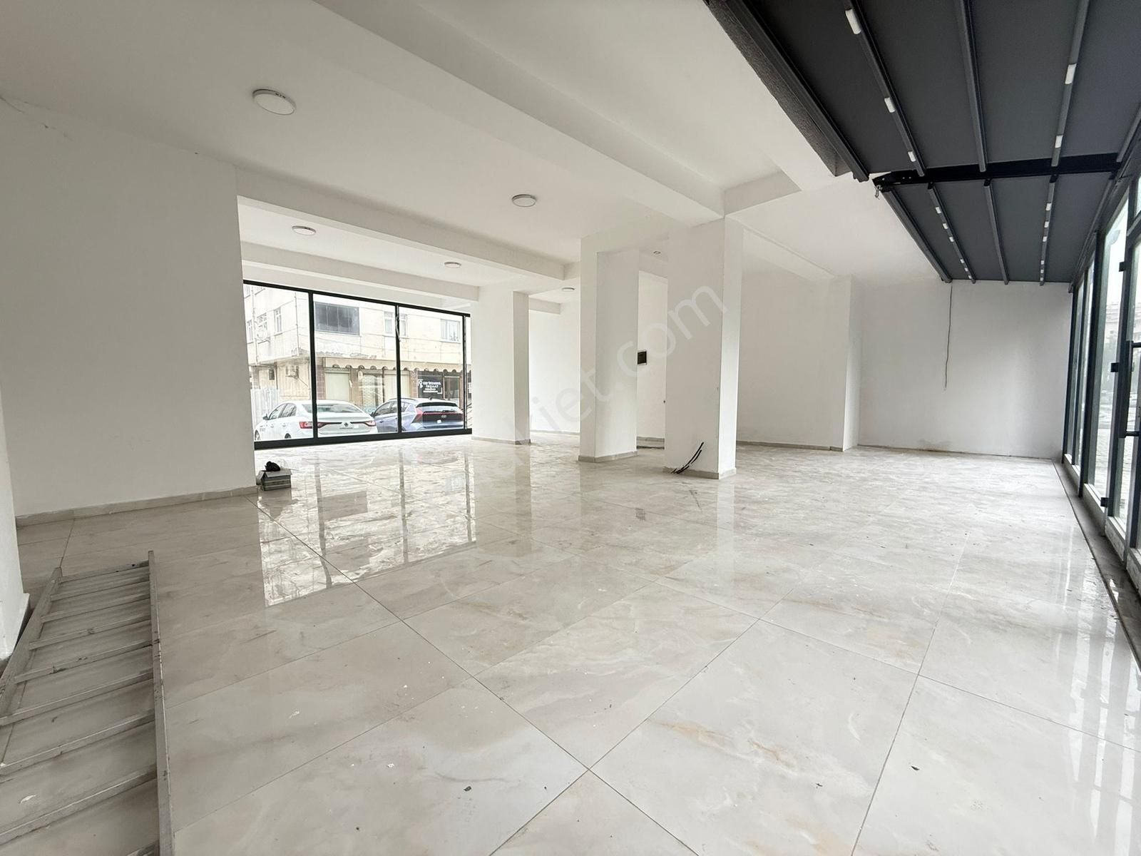 Focus'tan Tabela Değeri Yüksek, İşlek Cadde Üzerinde Dükkan - Görsel 24