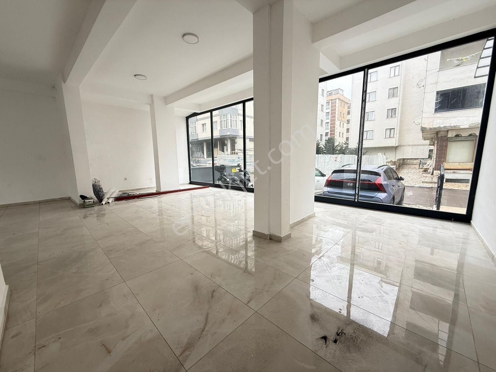 Focus'tan Tabela Değeri Yüksek, İşlek Cadde Üzerinde Dükkan - Görsel 15