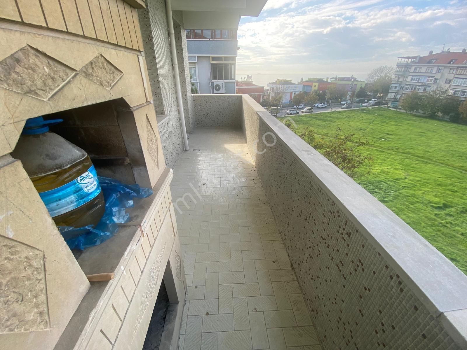 Full Denşz Manzaralı 5+2 Sağlam Binada 230m2 Asansörlğ Kiralık Dublex Daire