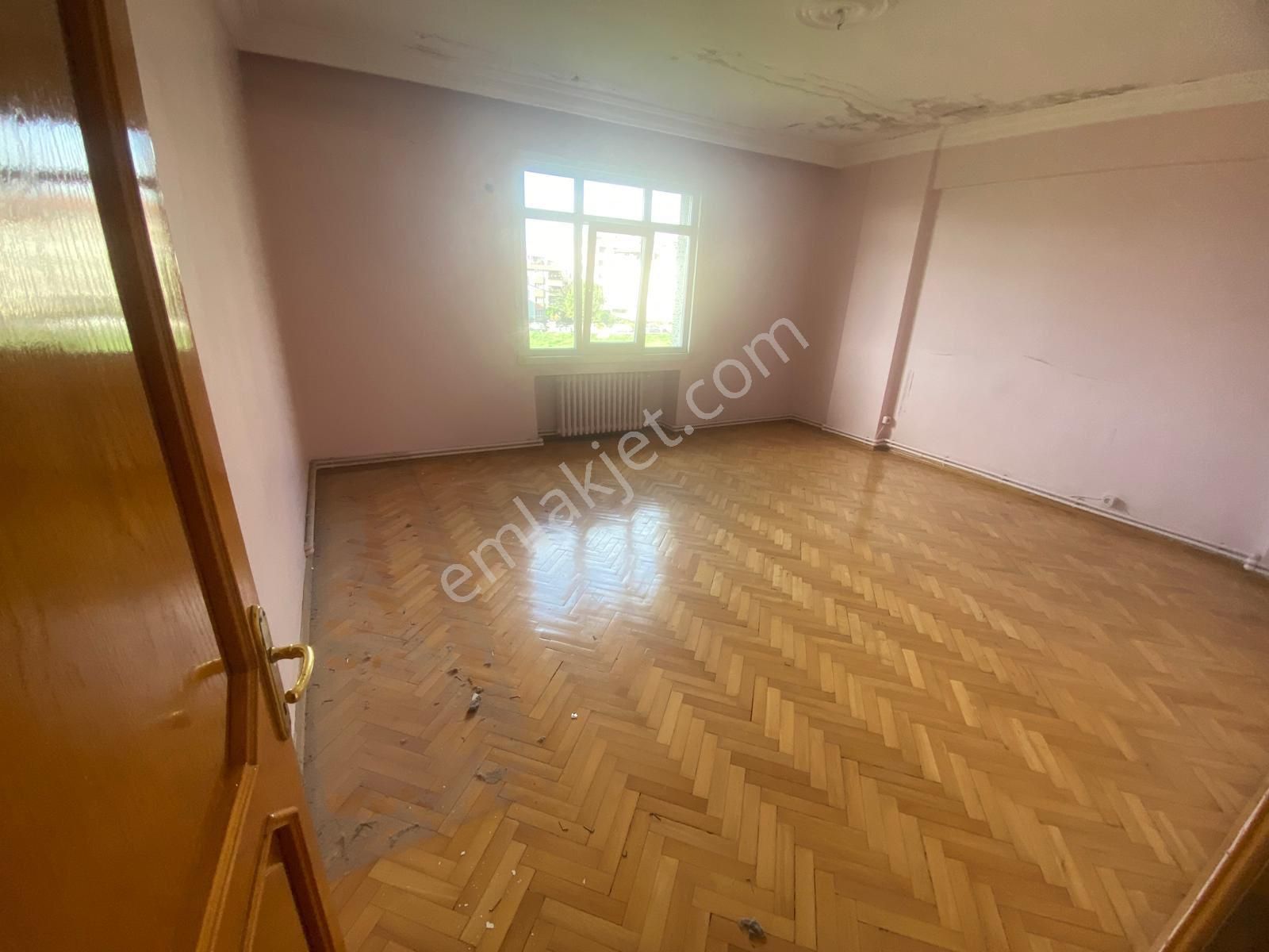 Full Denşz Manzaralı 5+2 Sağlam Binada 230m2 Asansörlğ Kiralık Dublex Daire - Görsel 16