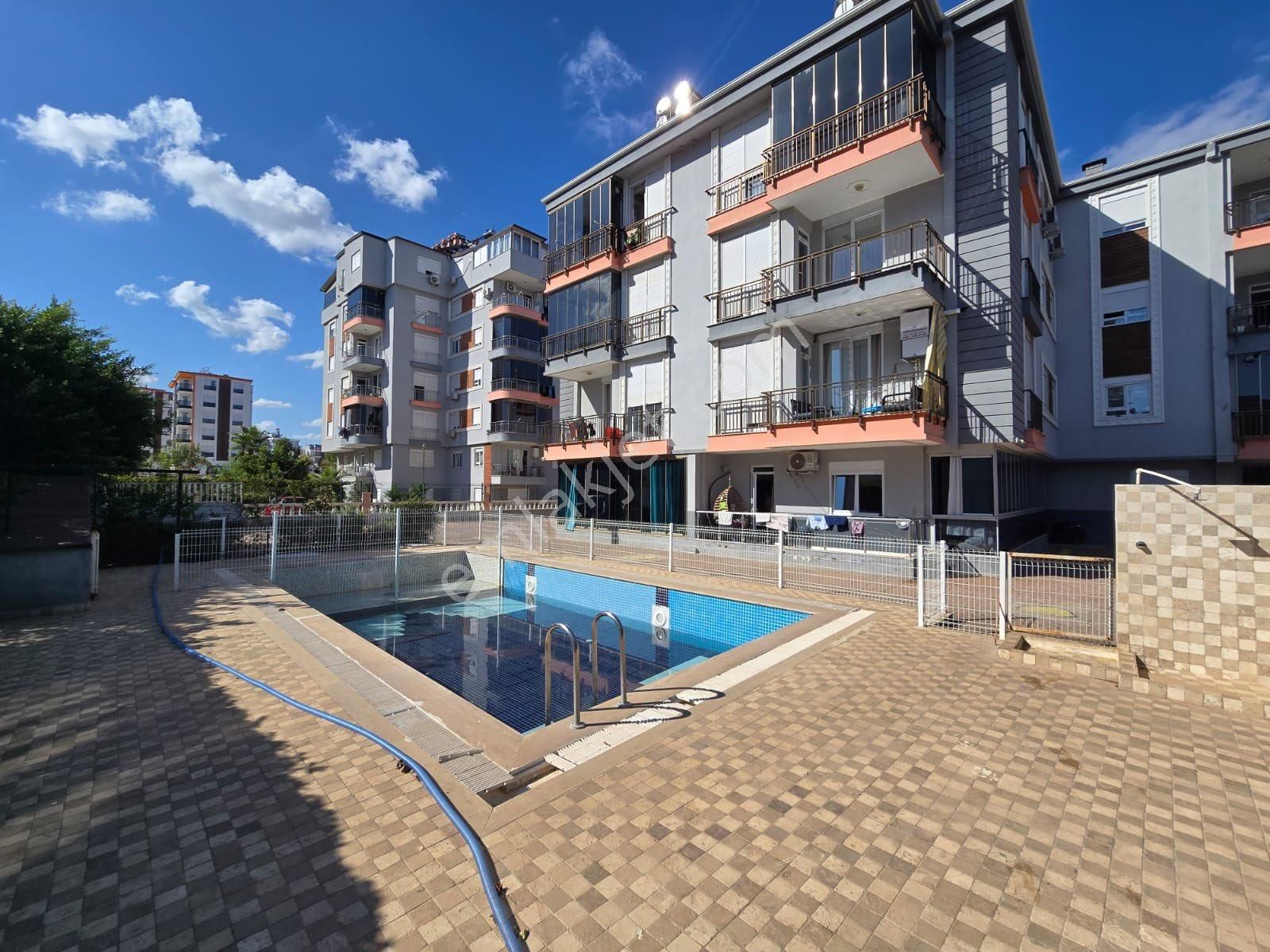 Sütçülerde Havuzlu Arakat Dairee😍