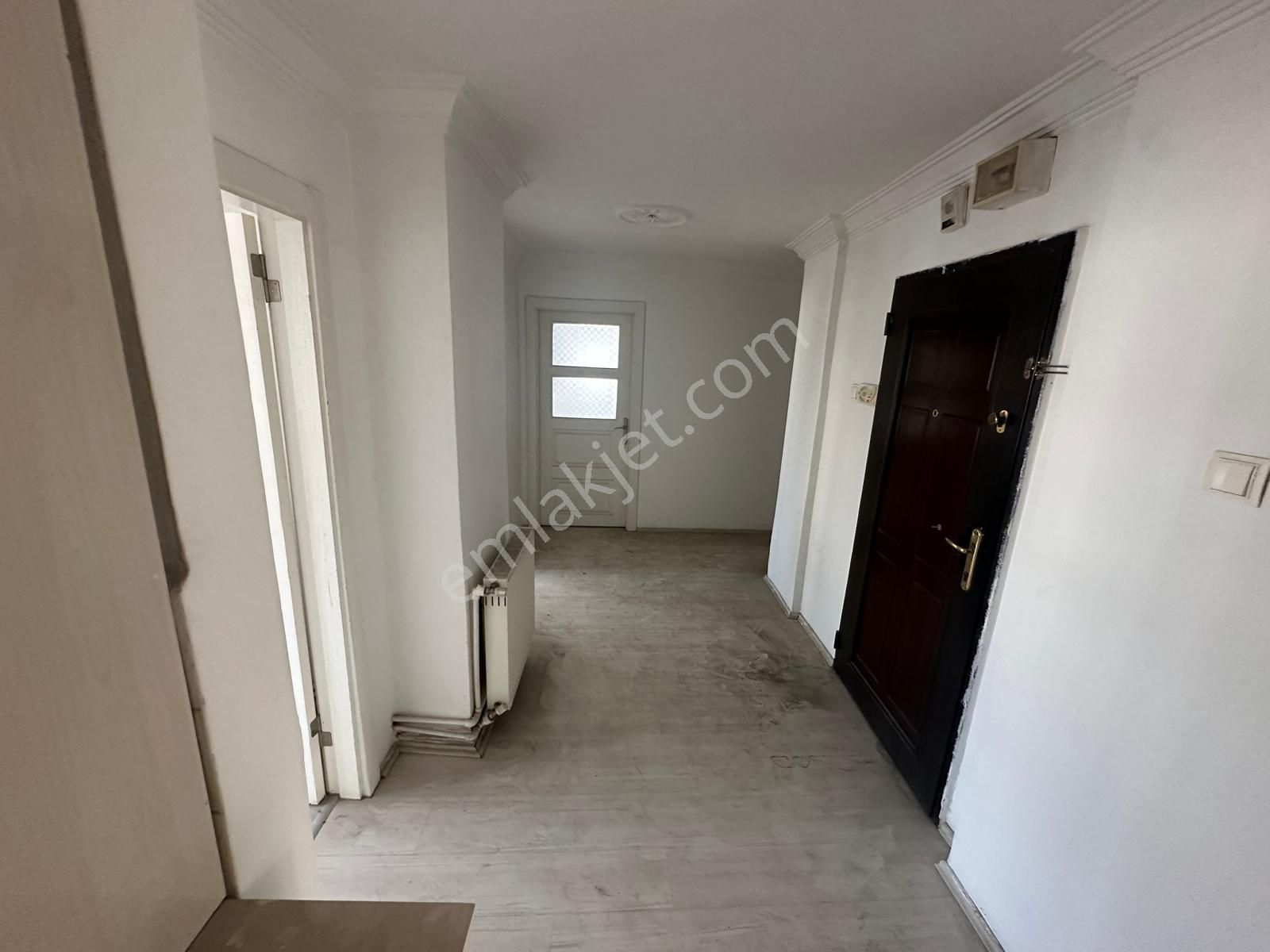 Emlak Danışmanım'dan Atatürk Mh Trene Yakın 3+1 Katta Salon Bağımsız Fırsat Dairesi - Görsel 22