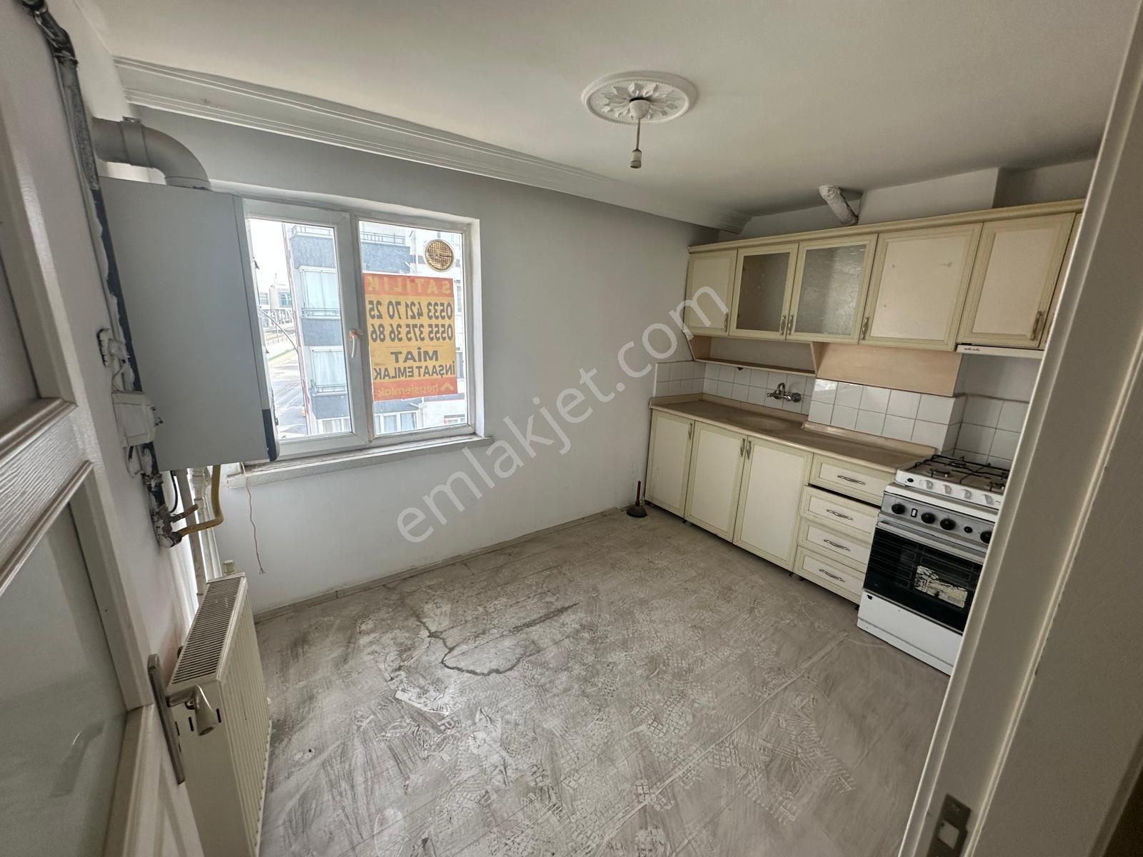 Emlak Danışmanım'dan Atatürk Mh Trene Yakın 3+1 Katta Salon Bağımsız Fırsat Dairesi - Görsel 24