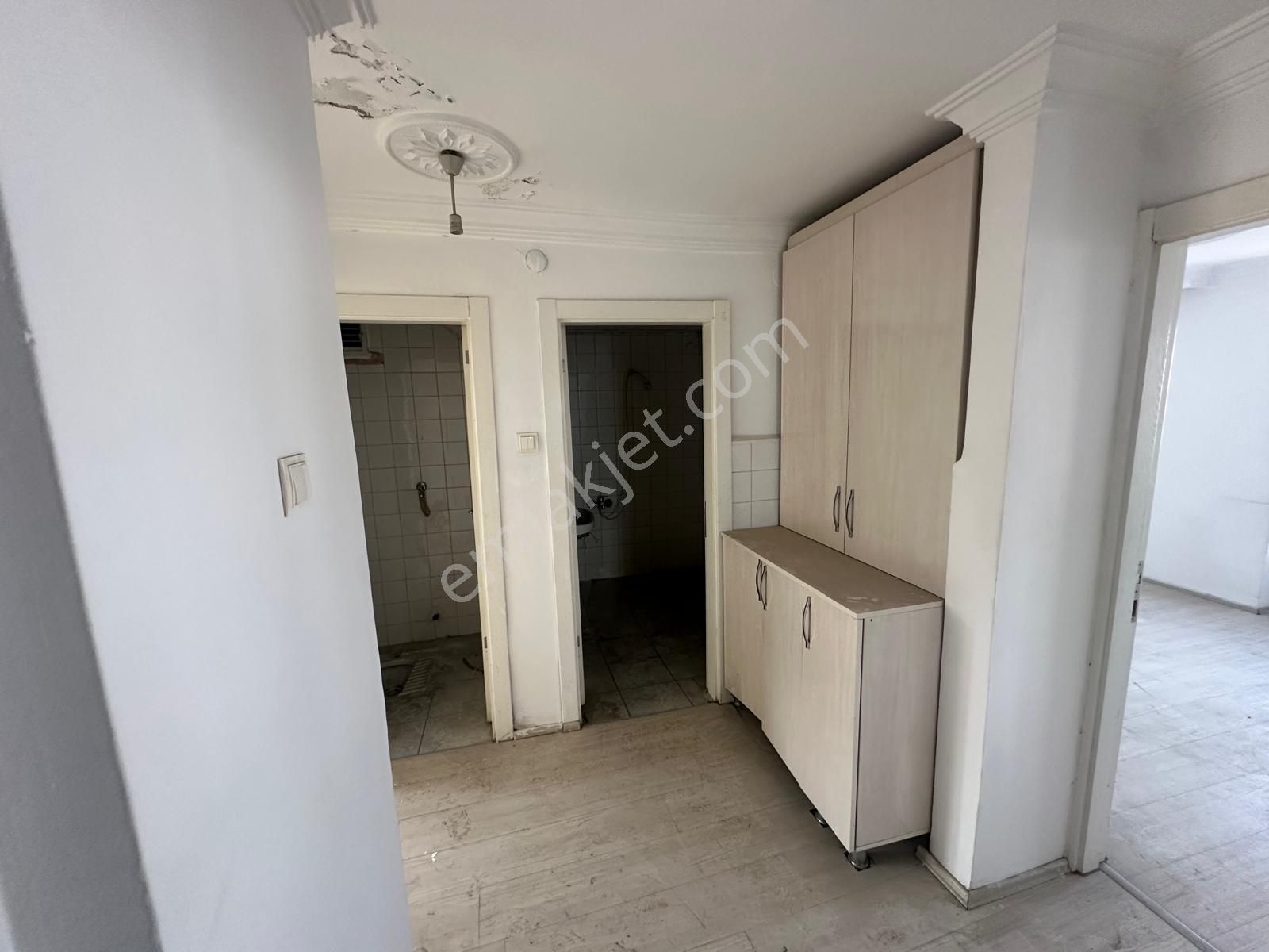 Emlak Danışmanım'dan Atatürk Mh Trene Yakın 3+1 Katta Salon Bağımsız Fırsat Dairesi - Görsel 13