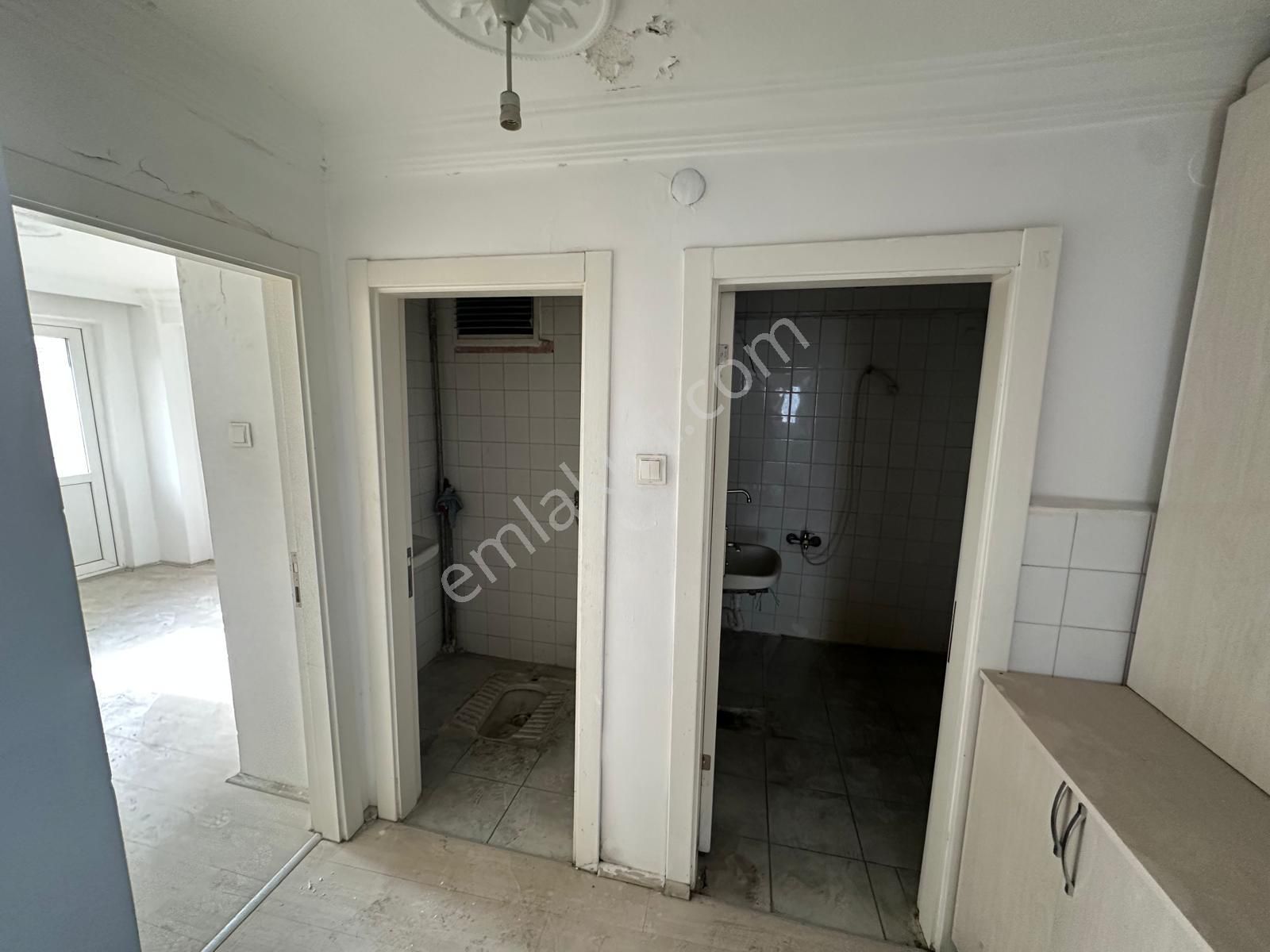 Emlak Danışmanım'dan Atatürk Mh Trene Yakın 3+1 Katta Salon Bağımsız Fırsat Dairesi - Görsel 12