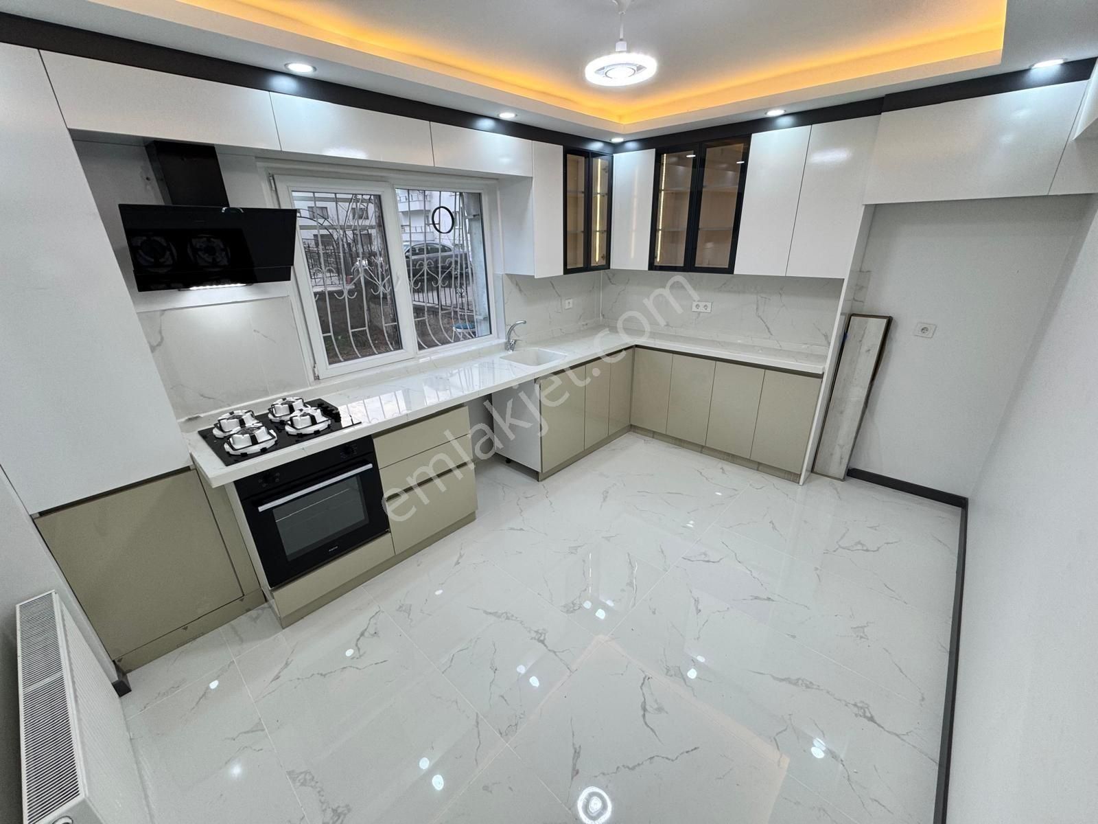 Piyade Mah. Emirler Ana Cadde Yakını Yapılı 3+1 Satılık Daire - Görsel 32