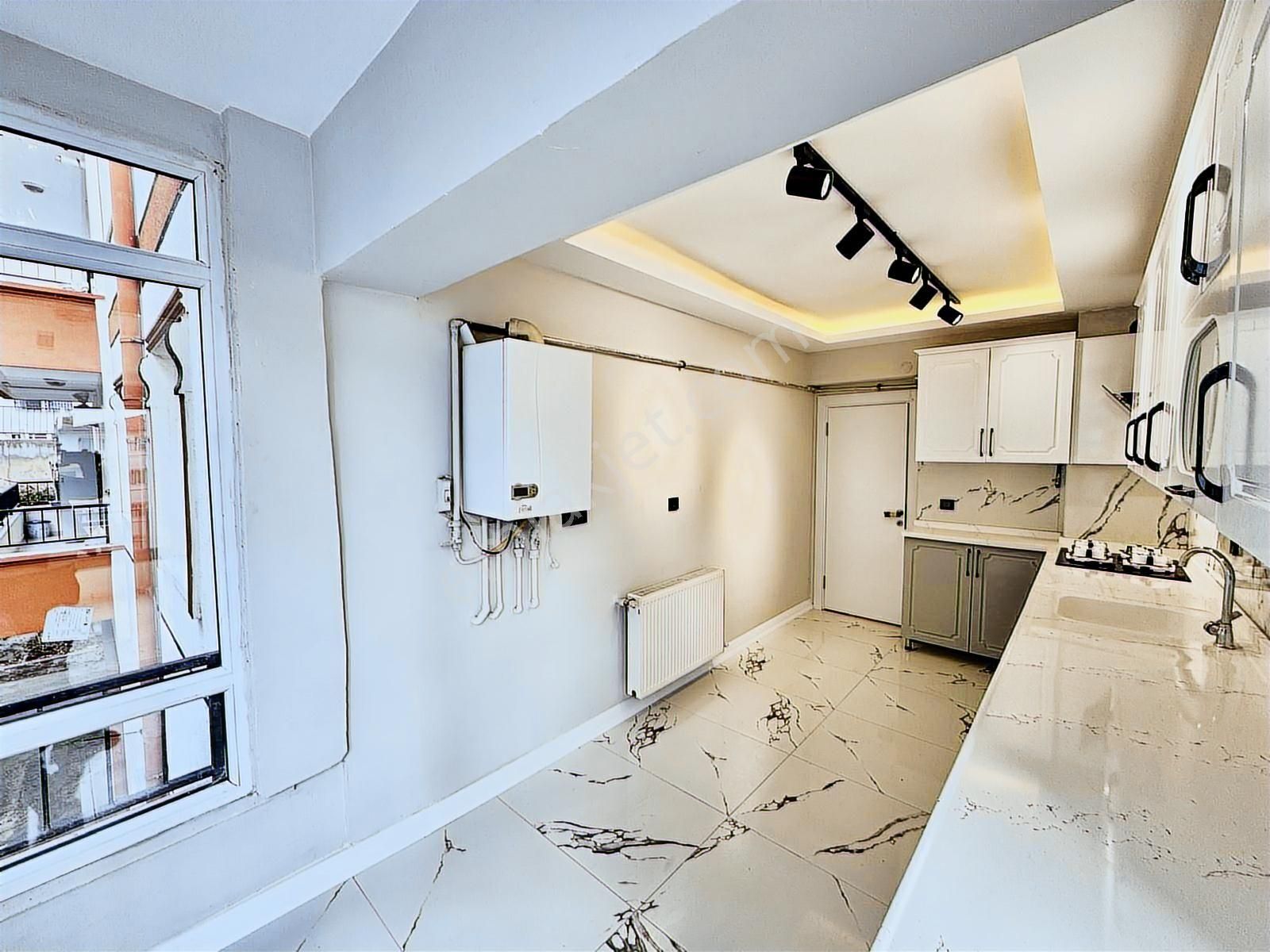 Alsancak Mah. Caddeye Paralel Geniş Lüks 3+1 Satılık Daire - Görsel 23