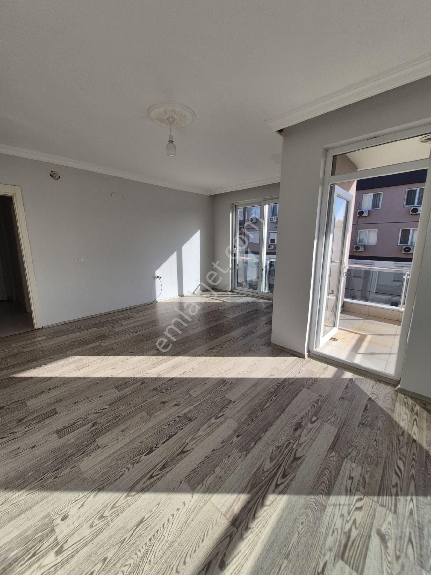 Kepez Devlet Hastanesi Yakınında Havuzlu Site İçerisinde 2+1 - Görsel 3