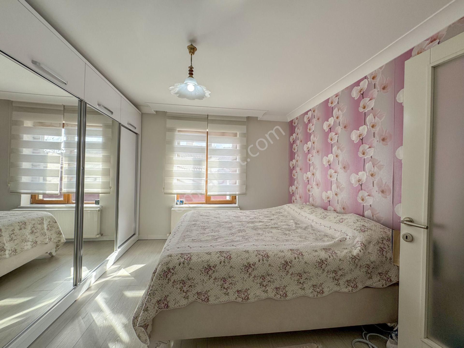 Pursaklarda Site Dairesimi Almakmantıklı Yoksa Böle Bir Villamı? - Görsel 25