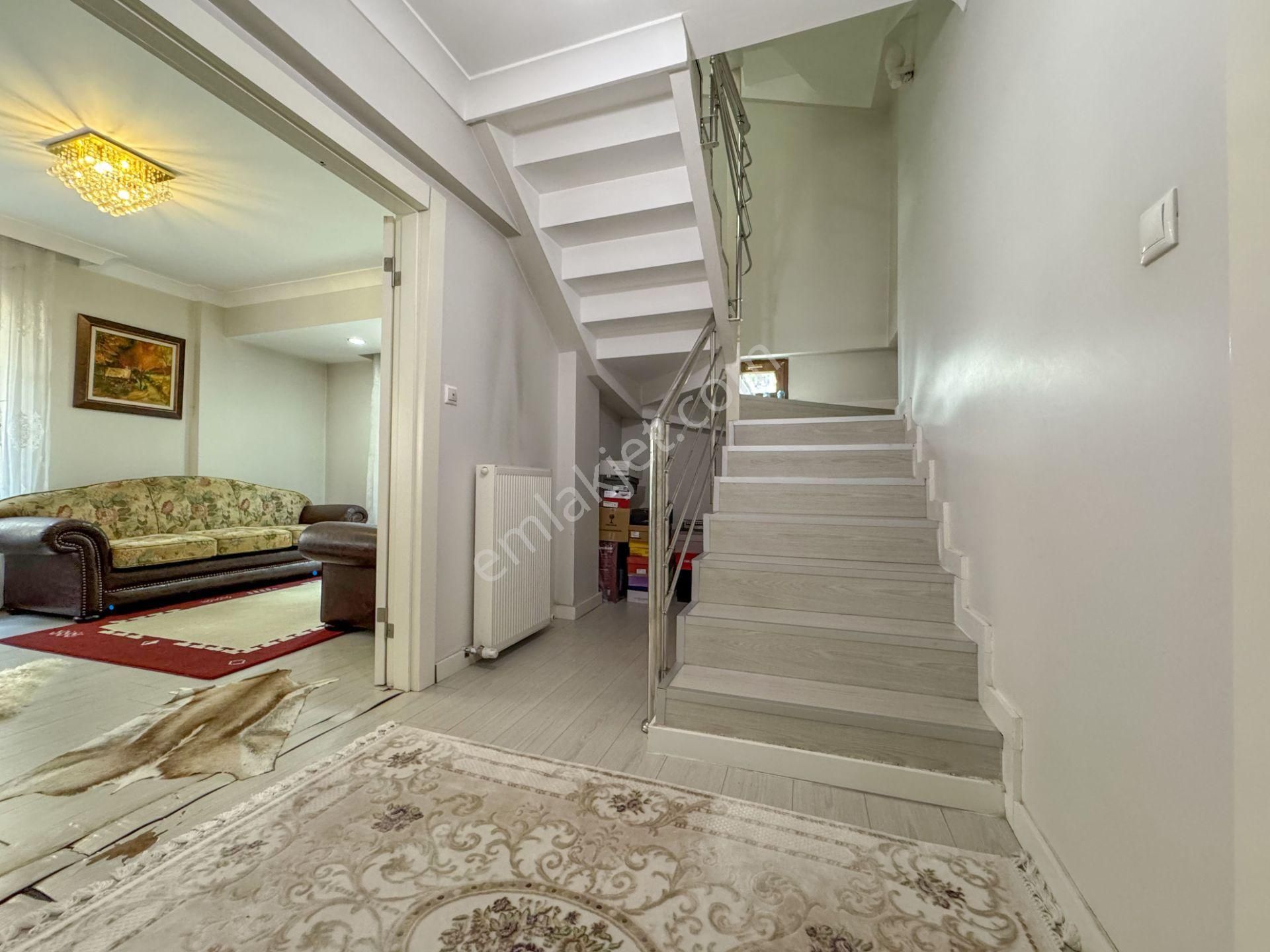 Pursaklarda Site Dairesimi Almakmantıklı Yoksa Böle Bir Villamı? - Görsel 10