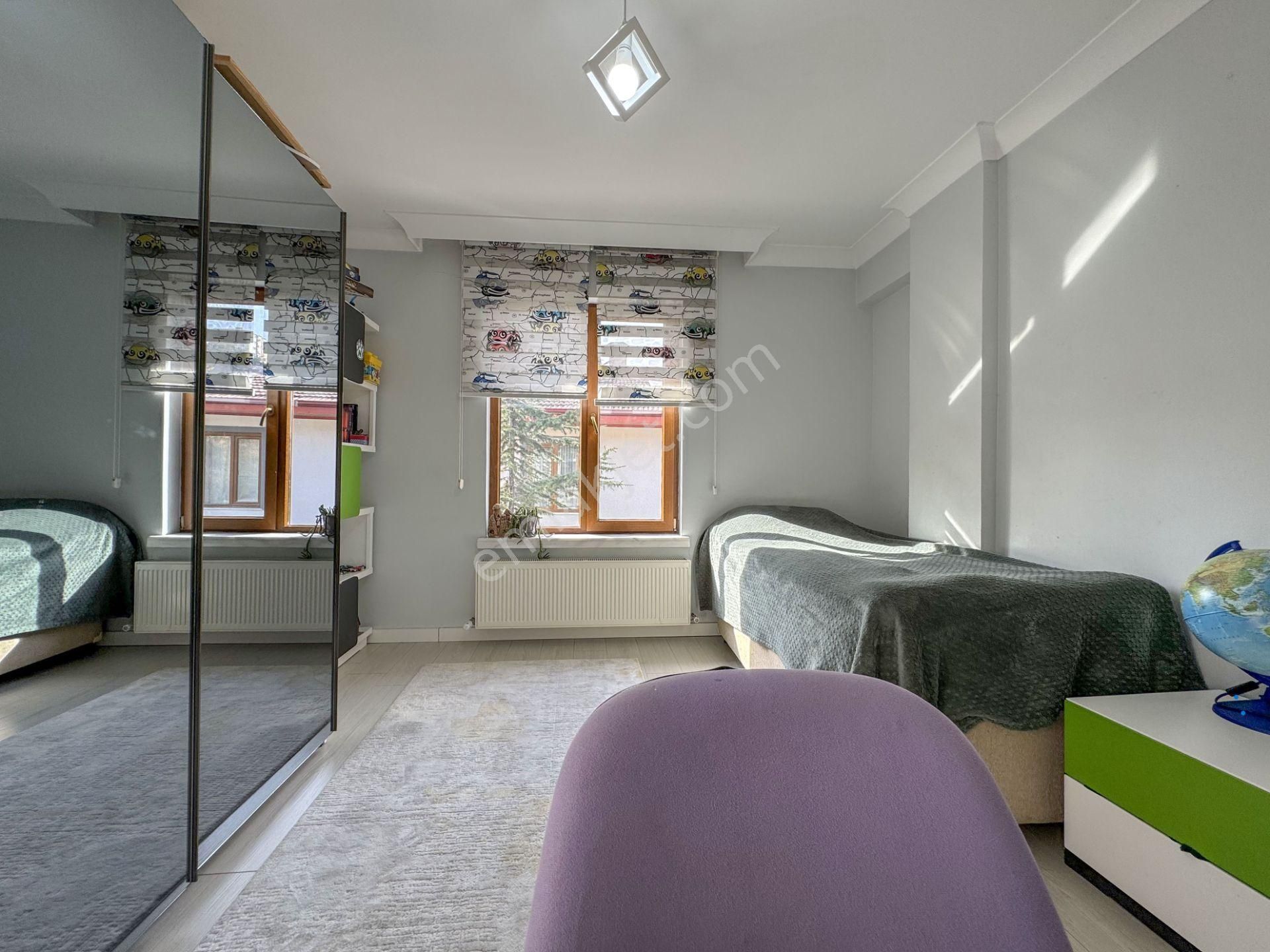 Pursaklarda Site Dairesimi Almakmantıklı Yoksa Böle Bir Villamı? - Görsel 19