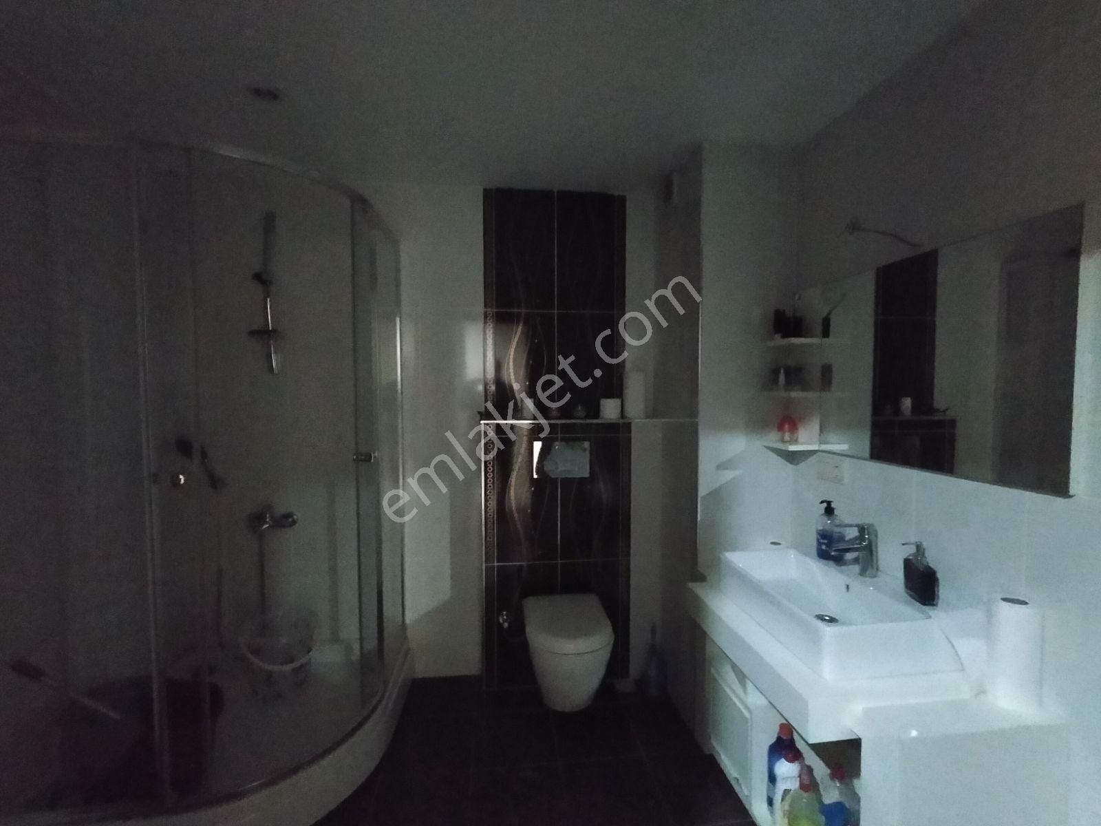 Beylikdüzü Kubis Park Teraslı 2+1 Eşyalı Kiralık Ofis - Görsel 24