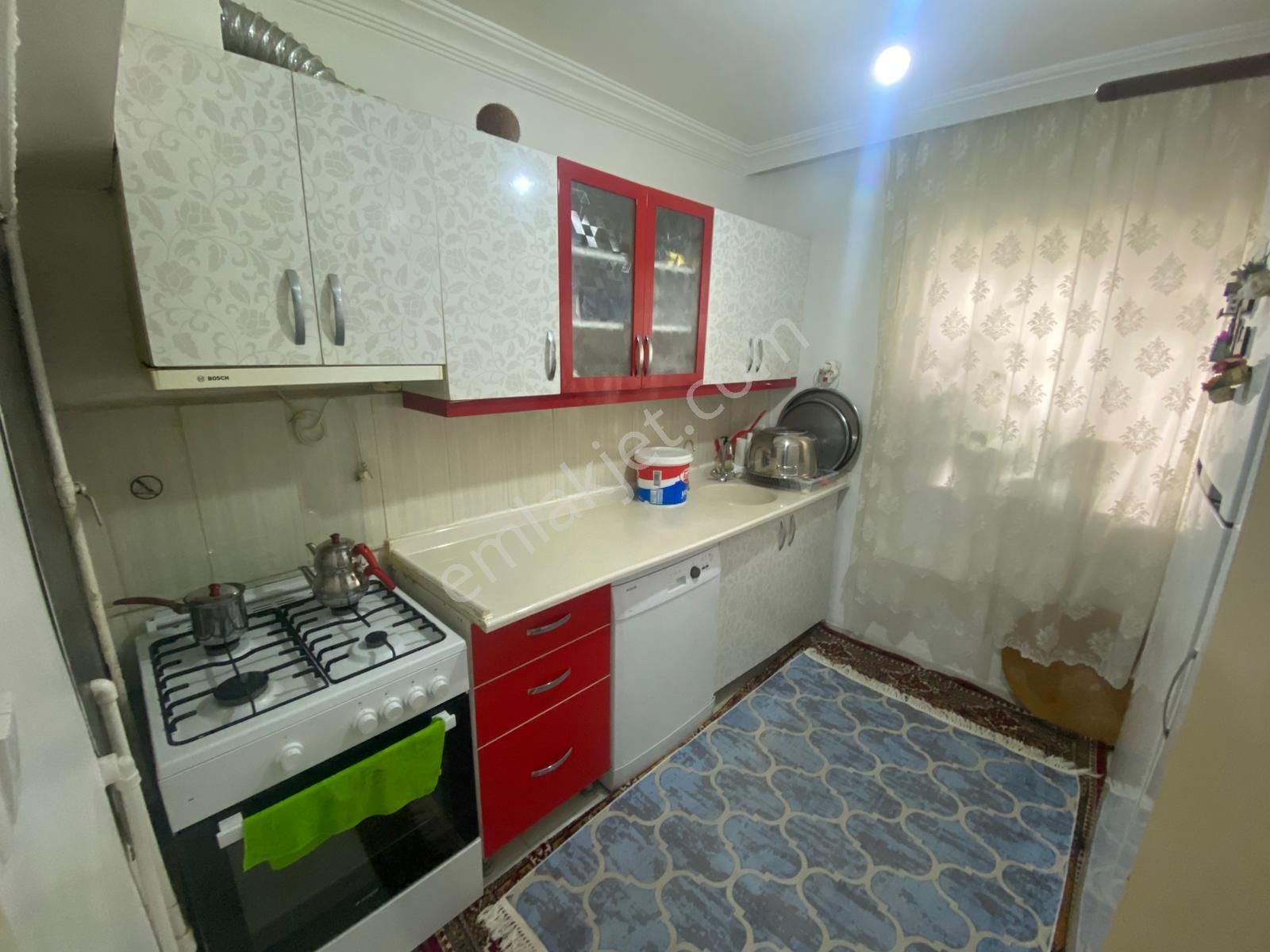 Atatürk Mahallesinde 3+1 Yapılı Bahçe Katı - Görsel 5