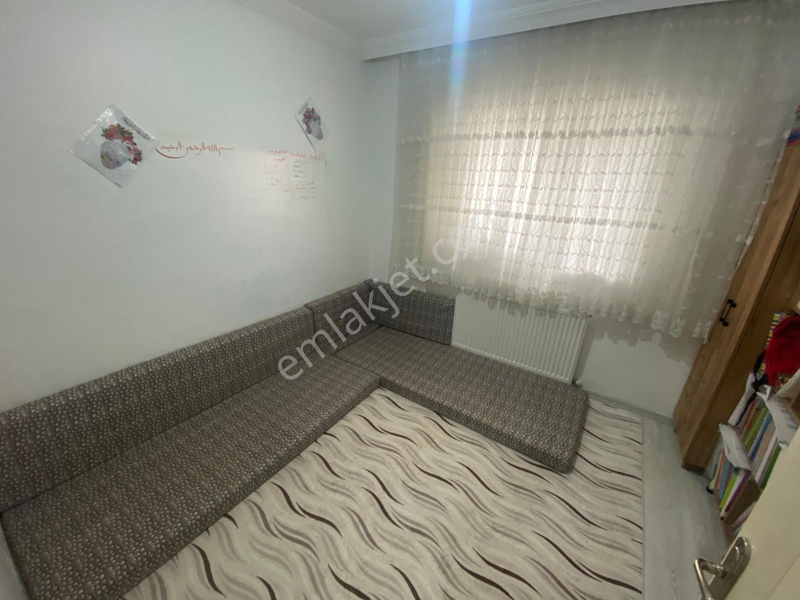 Atatürk Mahallesinde 3+1 Yapılı Bahçe Katı - Görsel 9