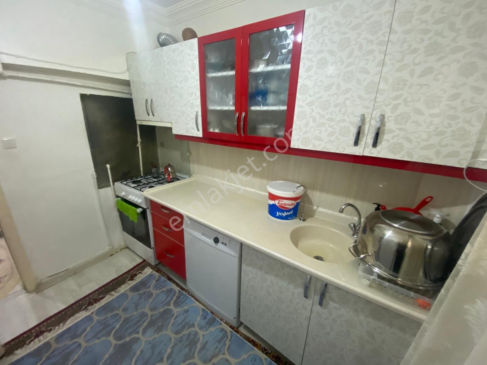 Atatürk Mahallesinde 3+1 Yapılı Bahçe Katı - Görsel 4