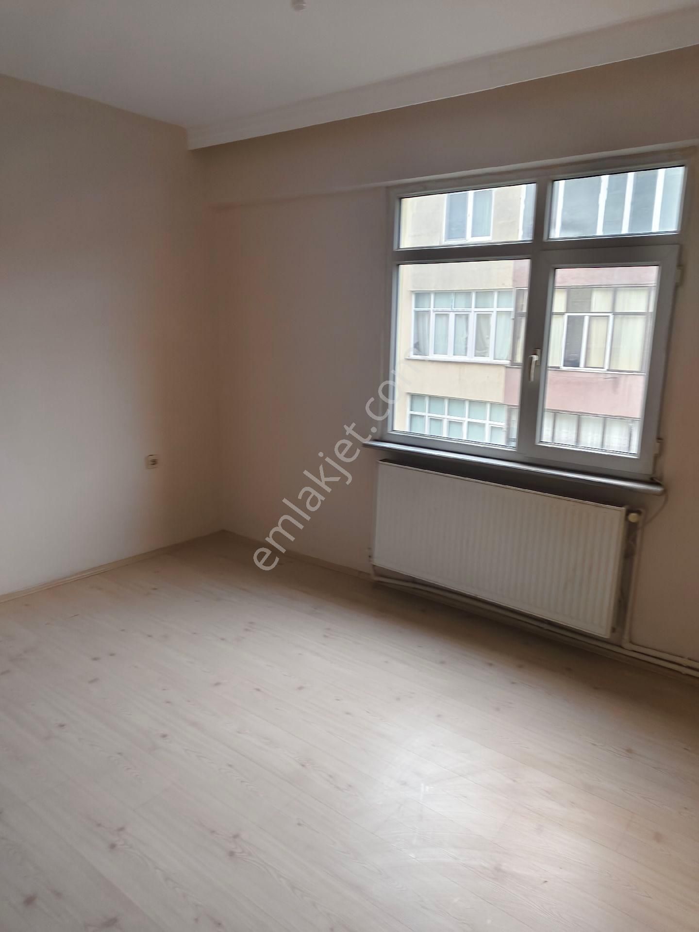 Çorlu Reşadiye Mahellesinde Satilik 2t1 Daire Arakat - Görsel 4