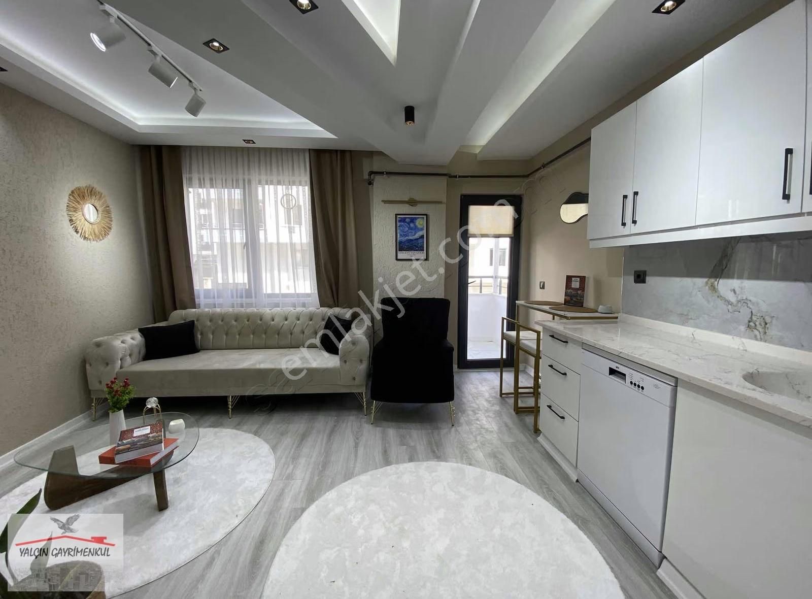 Atakum'da Tramvaya 400 Metre Eşyalı Satılık Sıfır 1+1 Daire - Görsel 7