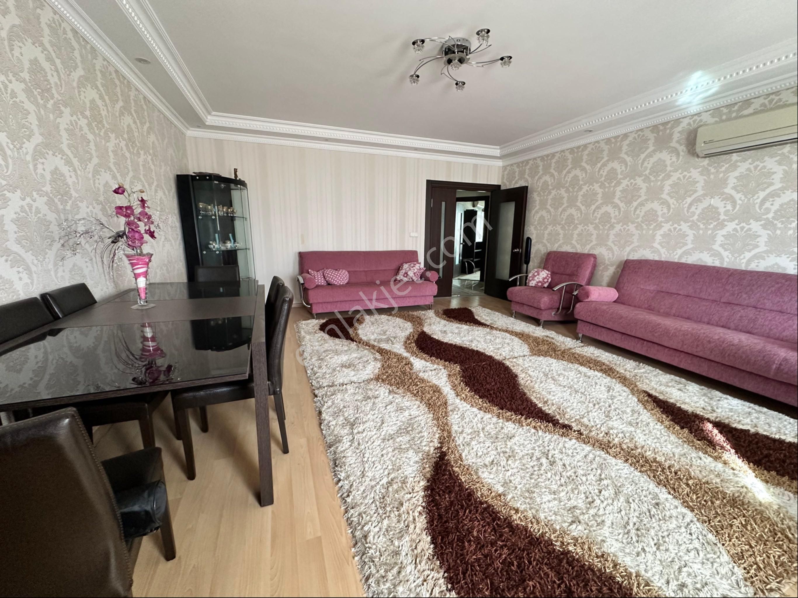 Meydankavağı Harika Konum Ultra Geniş 3+1 Ebeveyn Banyolu Fırsat Daire - Görsel 12