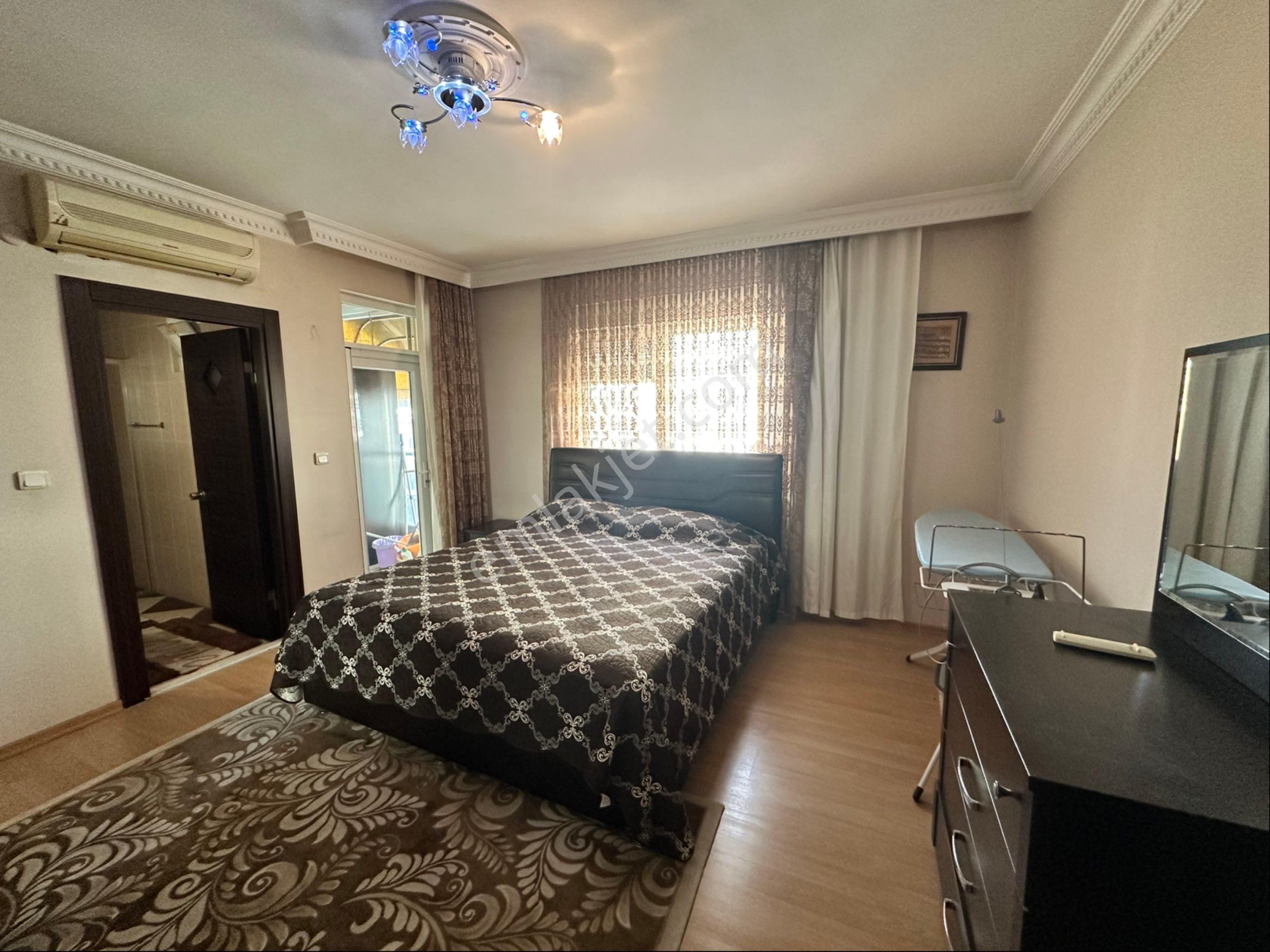 Meydankavağı Harika Konum Ultra Geniş 3+1 Ebeveyn Banyolu Fırsat Daire - Görsel 22