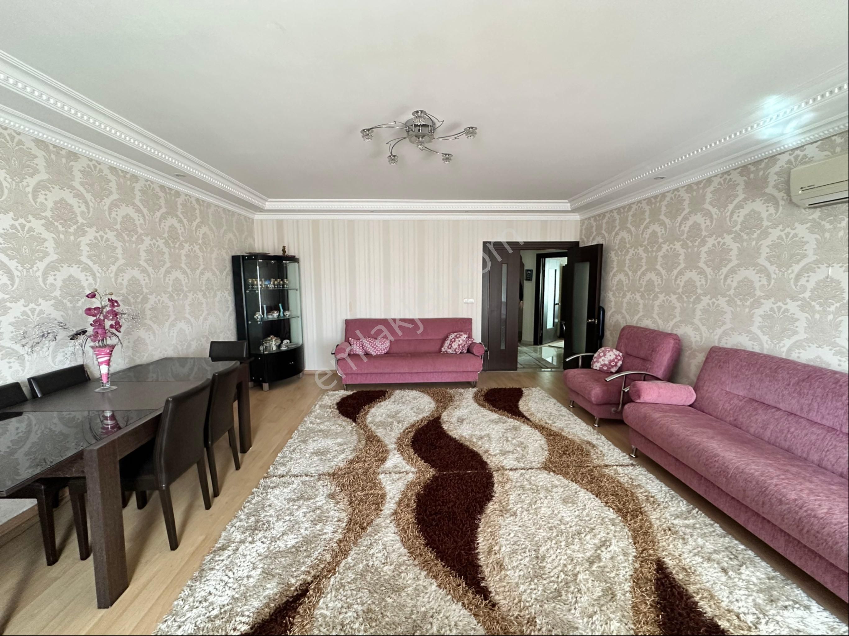 Meydankavağı Harika Konum Ultra Geniş 3+1 Ebeveyn Banyolu Fırsat Daire - Görsel 13