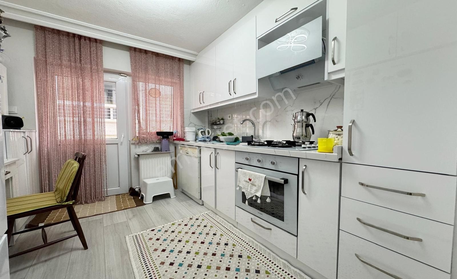 Atapark'ta 2+1 Ebeveyn Banyolu! Okul Yanı Satılık Dairemiz! - Görsel 12