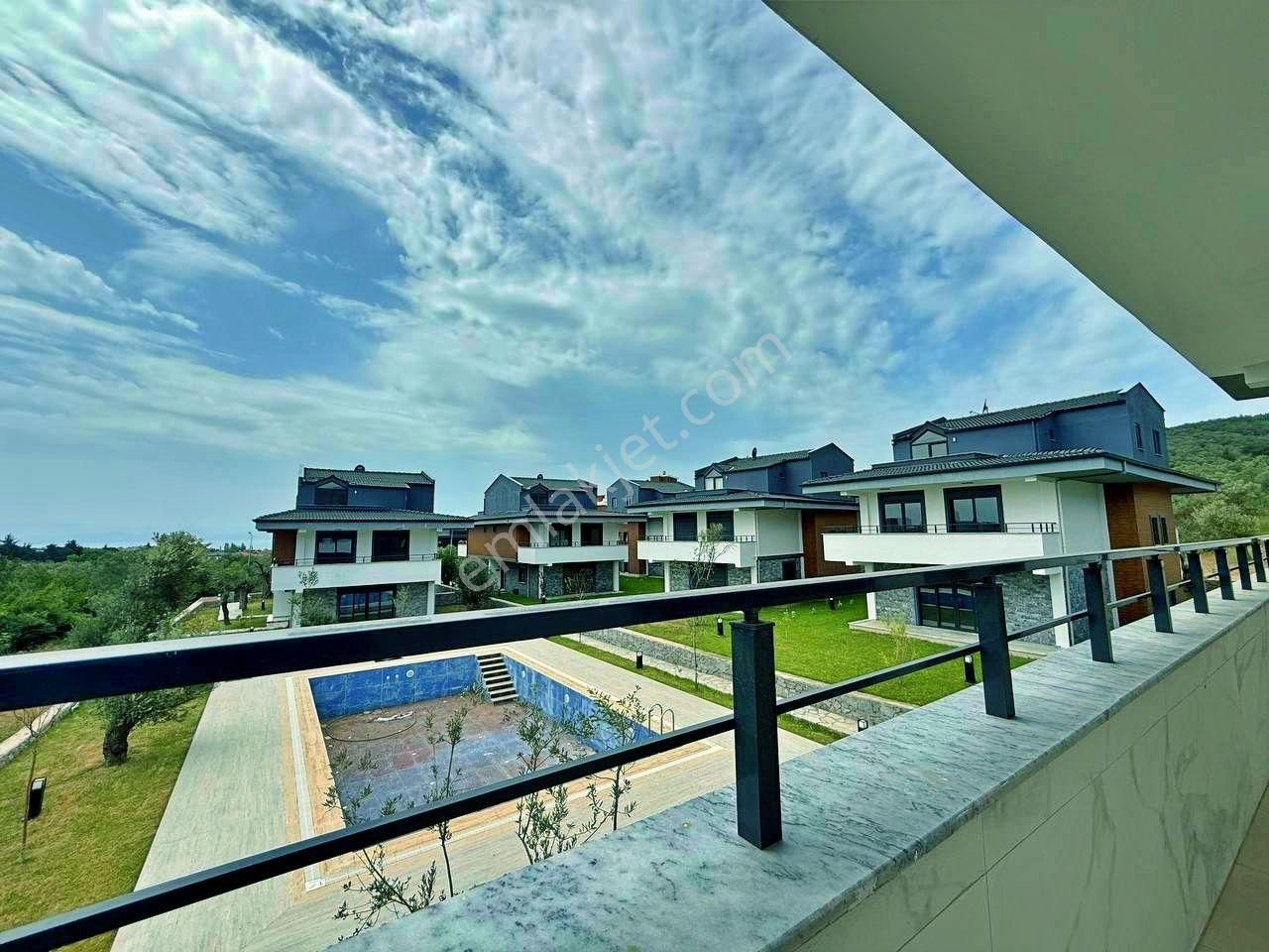 Uytundan Güre Oteller Bölgesinde Havuzlu Manzaralı Lüx 3+1 Villa - Görsel 25