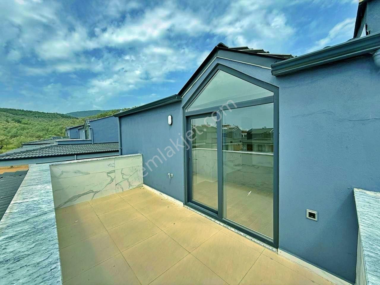 Uytundan Güre Oteller Bölgesinde Havuzlu Manzaralı Lüx 3+1 Villa - Görsel 7