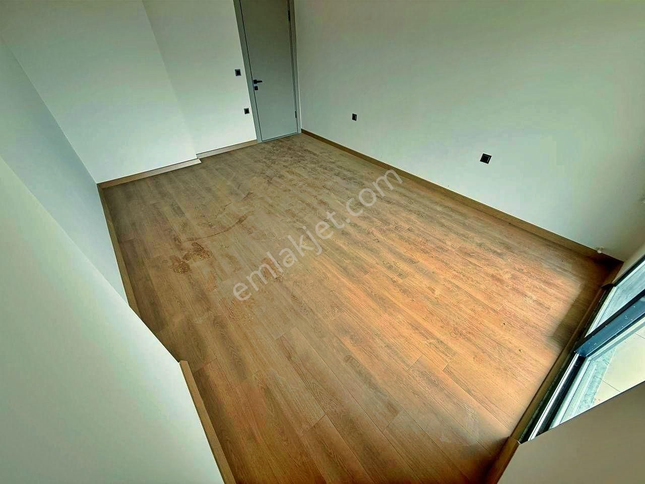 Uytundan Güre Oteller Bölgesinde Havuzlu Manzaralı Lüx 3+1 Villa - Görsel 34