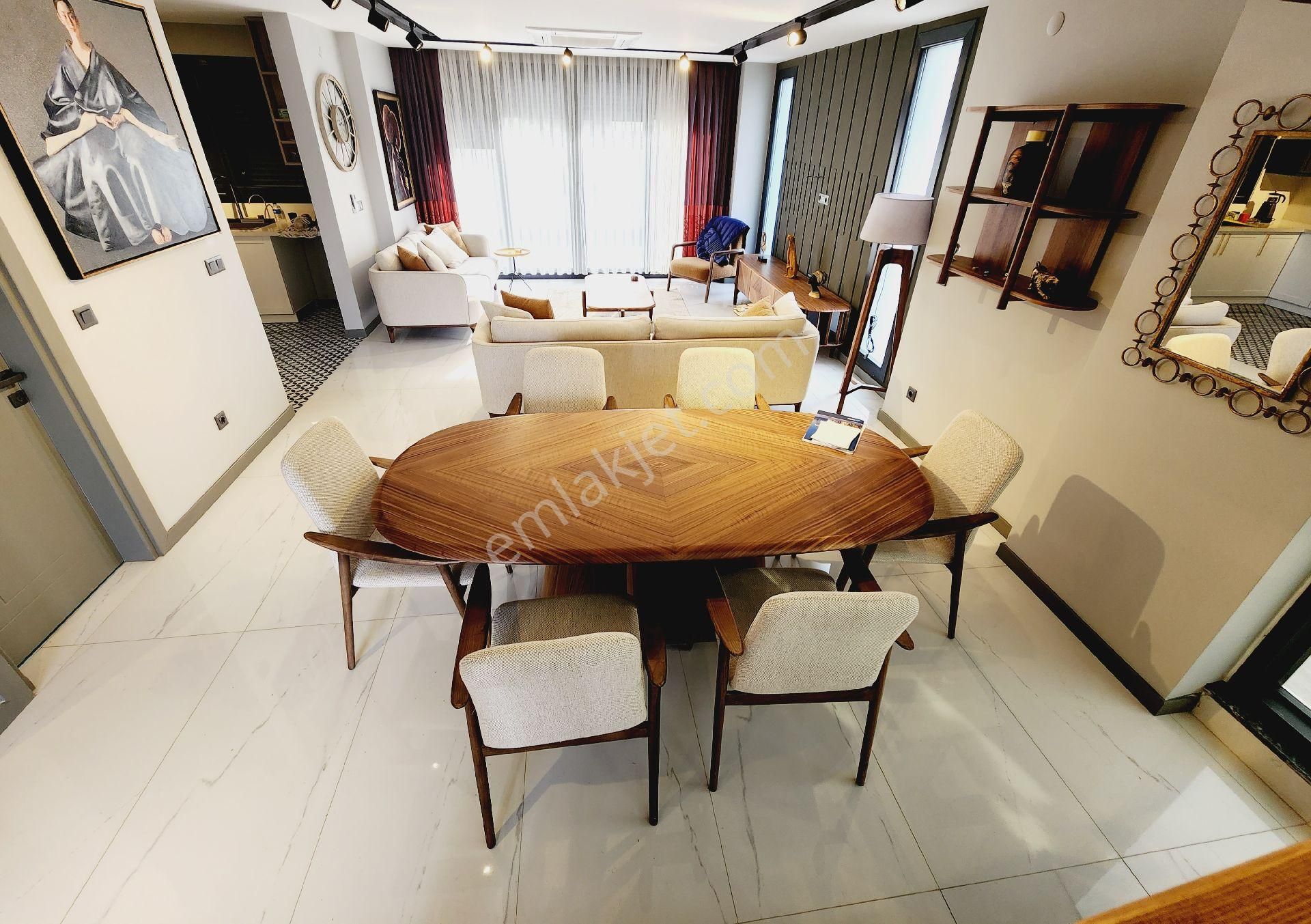 Karova Satılık Aşağıda Oda Deniz Manzaralı - Görsel 8