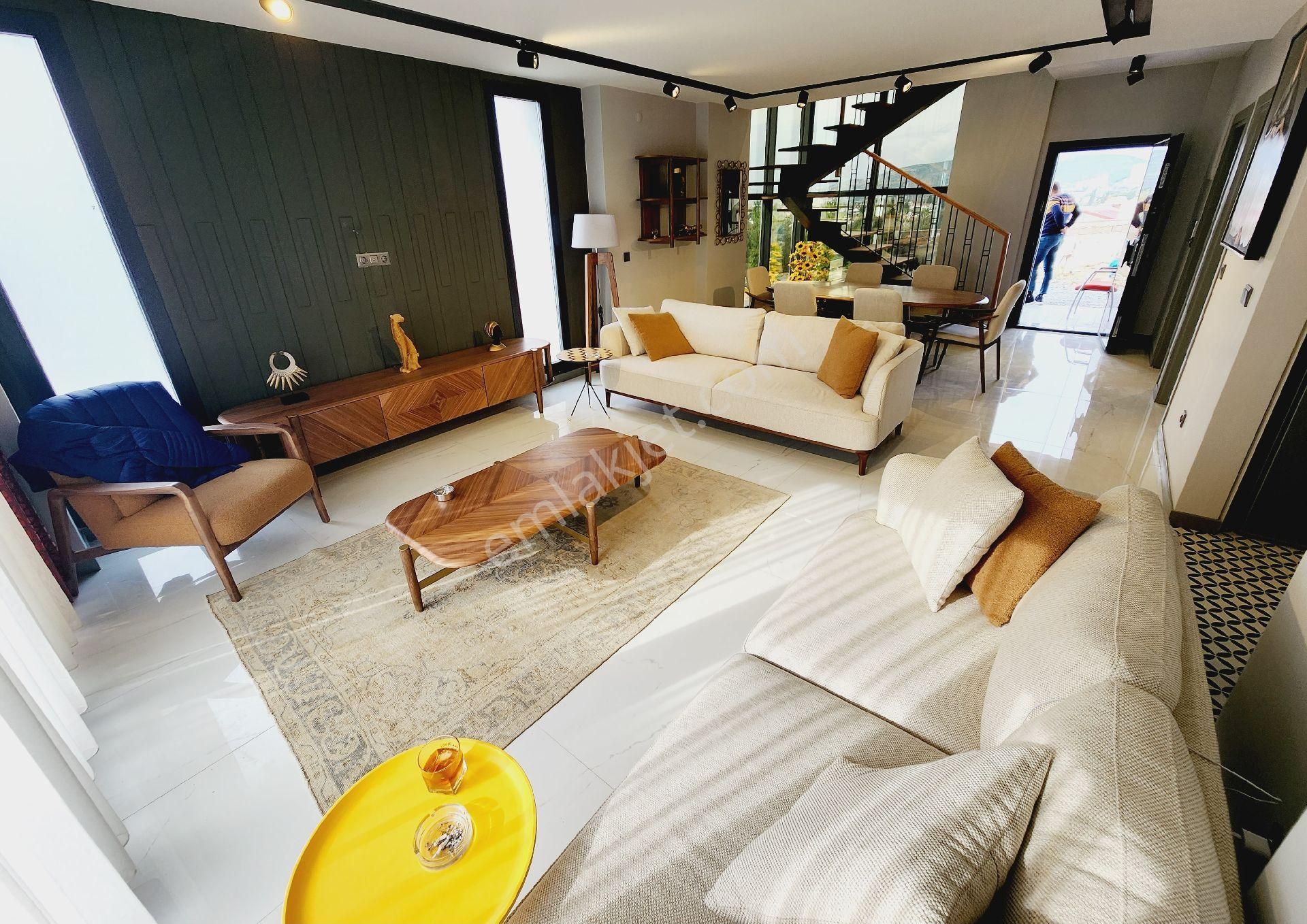 Karova Satılık Aşağıda Oda Deniz Manzaralı - Görsel 9