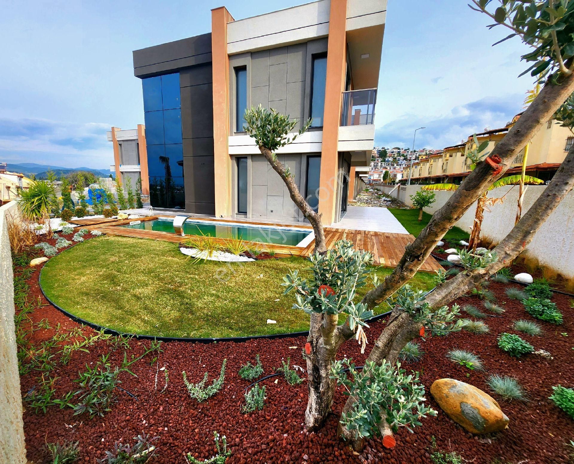 Karova Satılık Aşağıda Oda Deniz Manzaralı