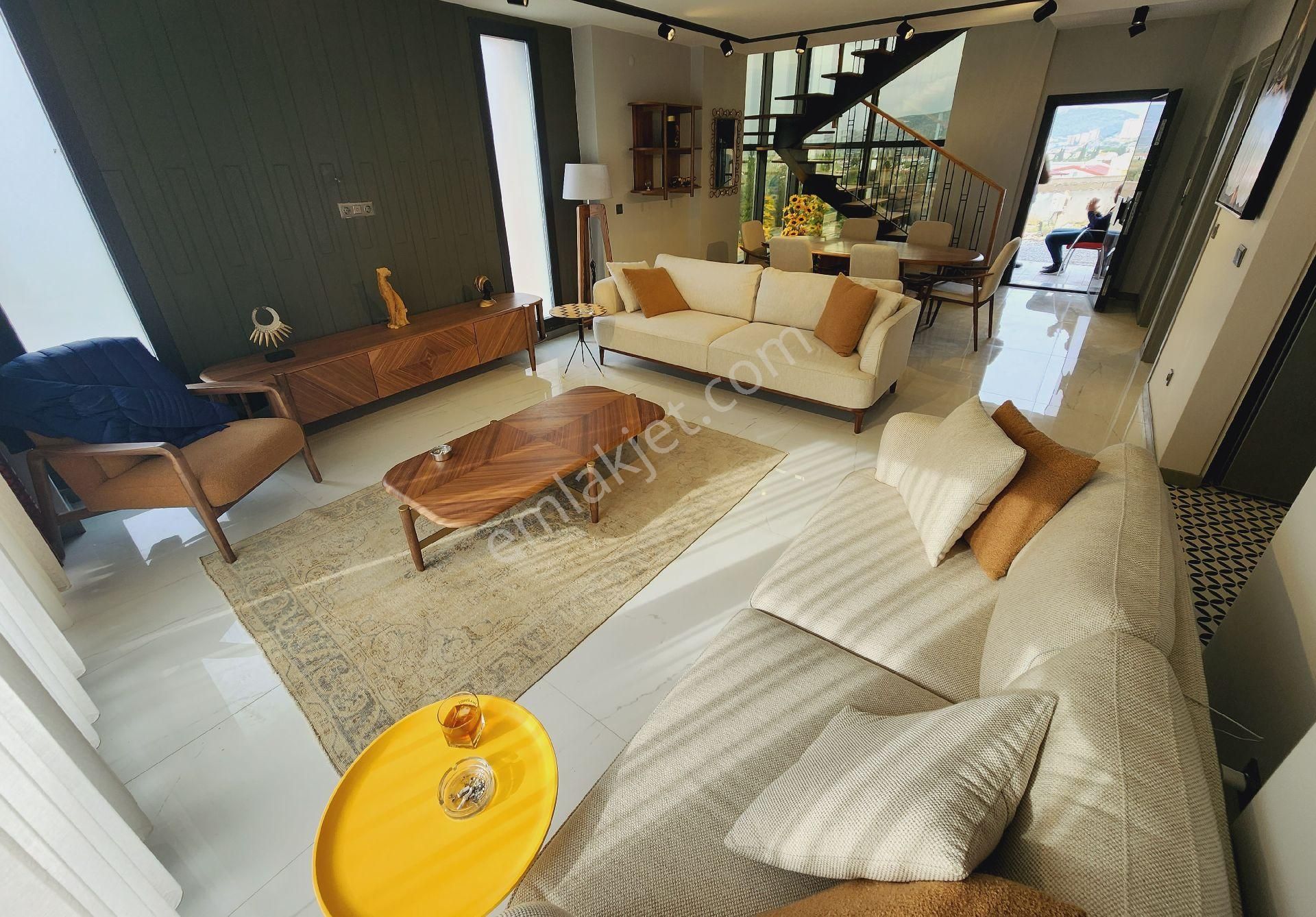 Karova Satılık Aşağıda Oda Deniz Manzaralı - Görsel 13