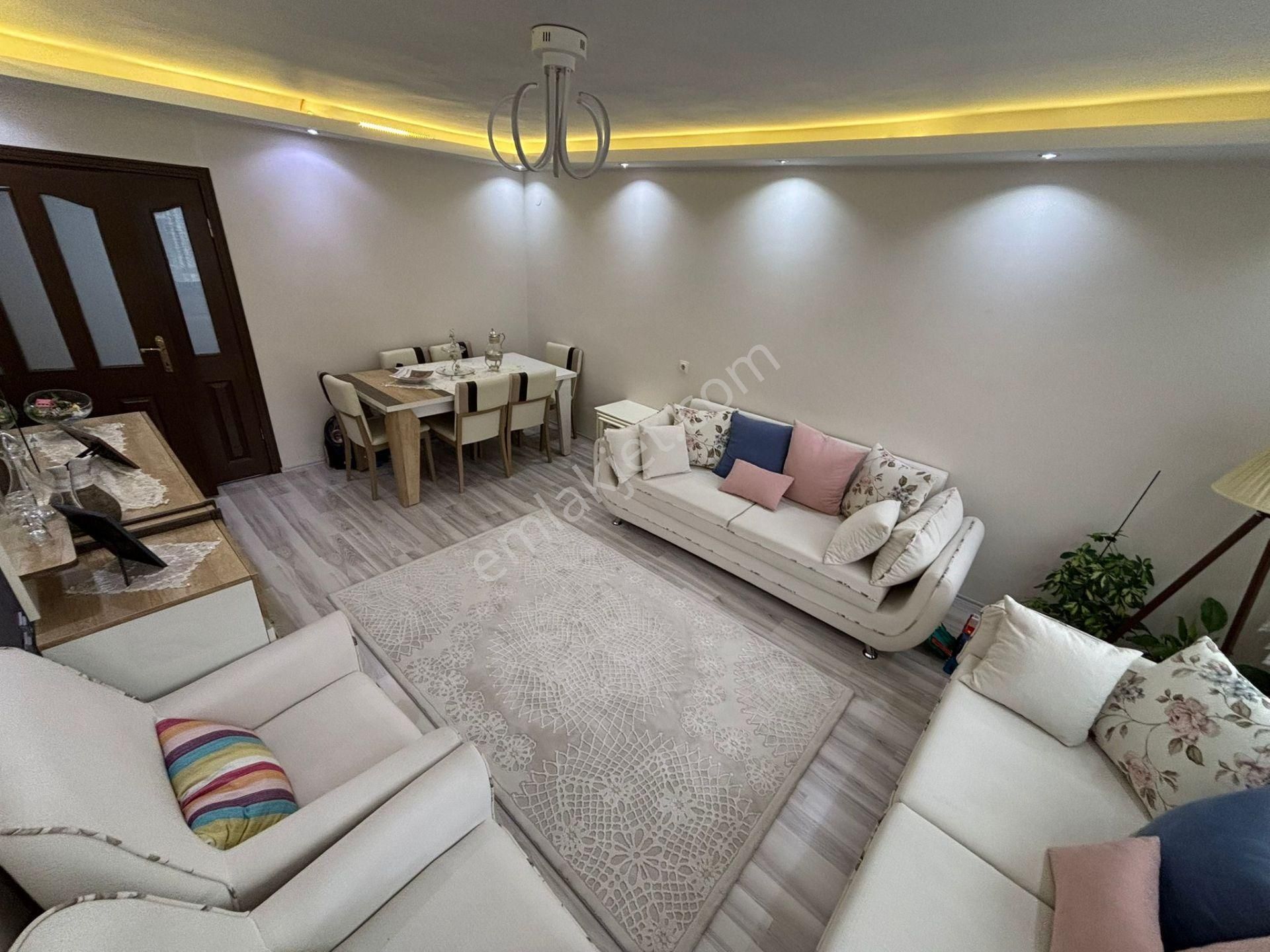 19 Mayıs Caddesi Üzeri Orta Kat 3+1 Ön Cephe Lüks Bağımsız Geniş - Görsel 3