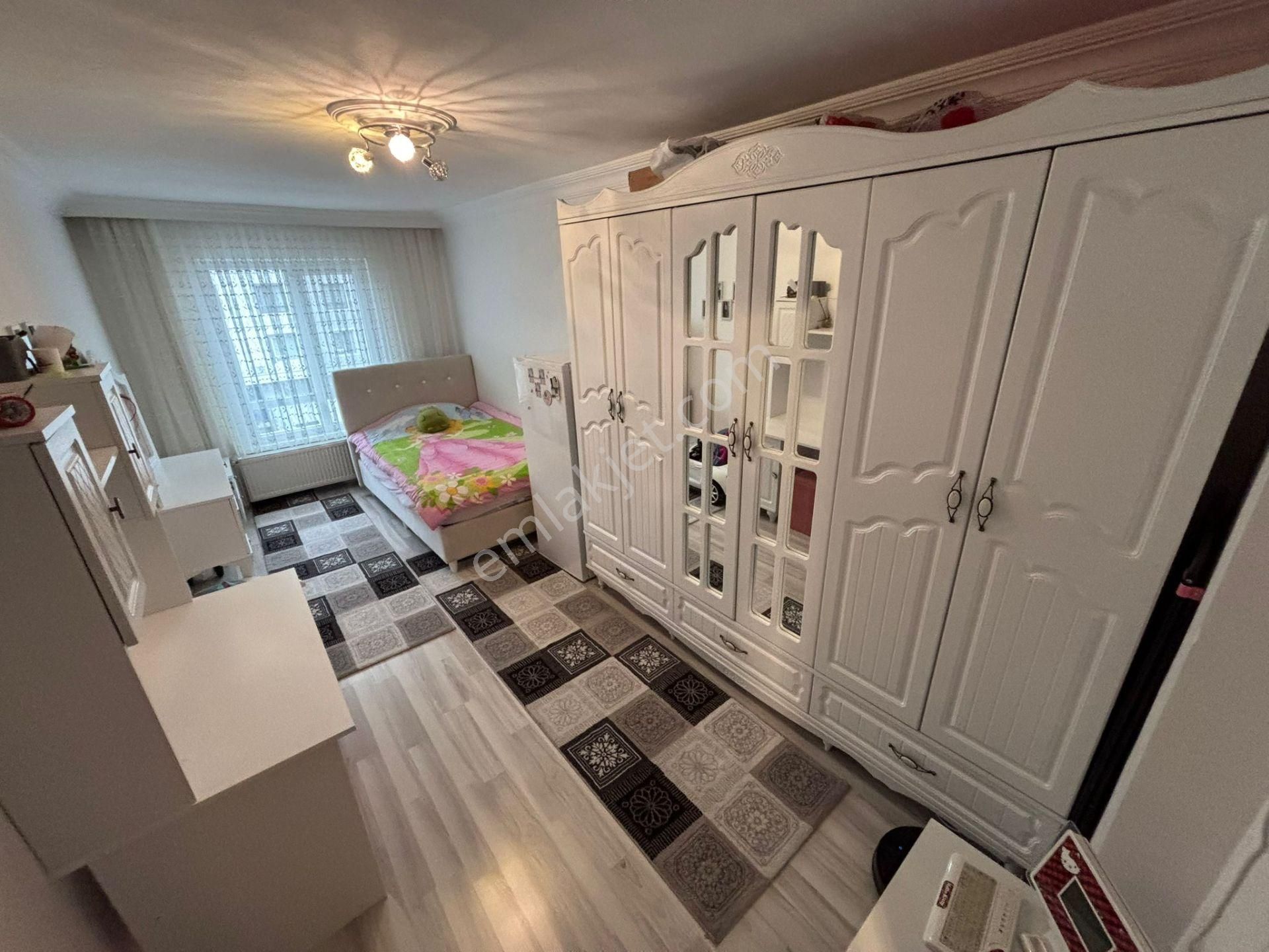 19 Mayıs Caddesi Üzeri Orta Kat 3+1 Ön Cephe Lüks Bağımsız Geniş - Görsel 26