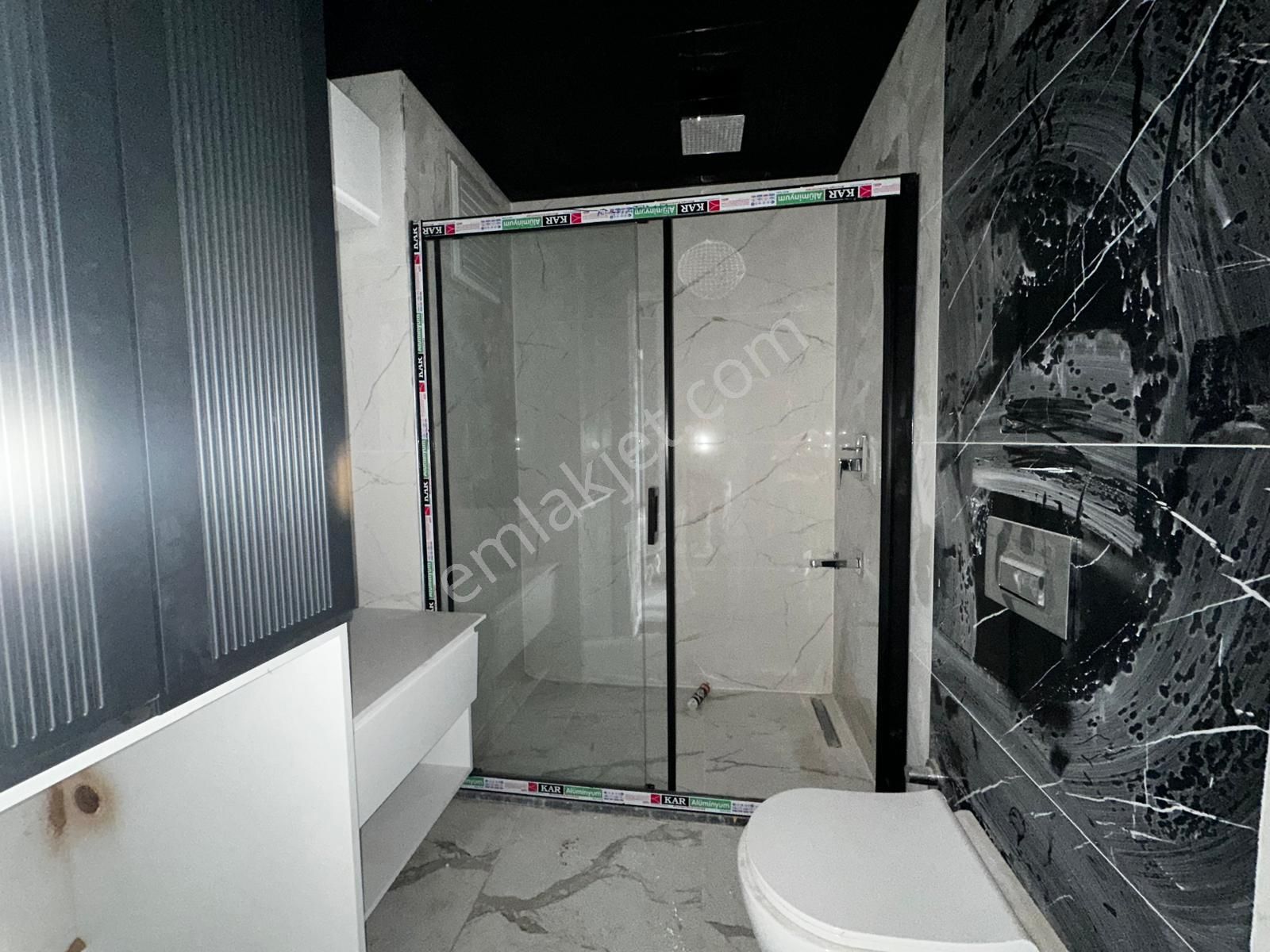 Kuşadası Merkezde Sıfır 2+1 Havuzlu Kapalı Otopark - Görsel 14