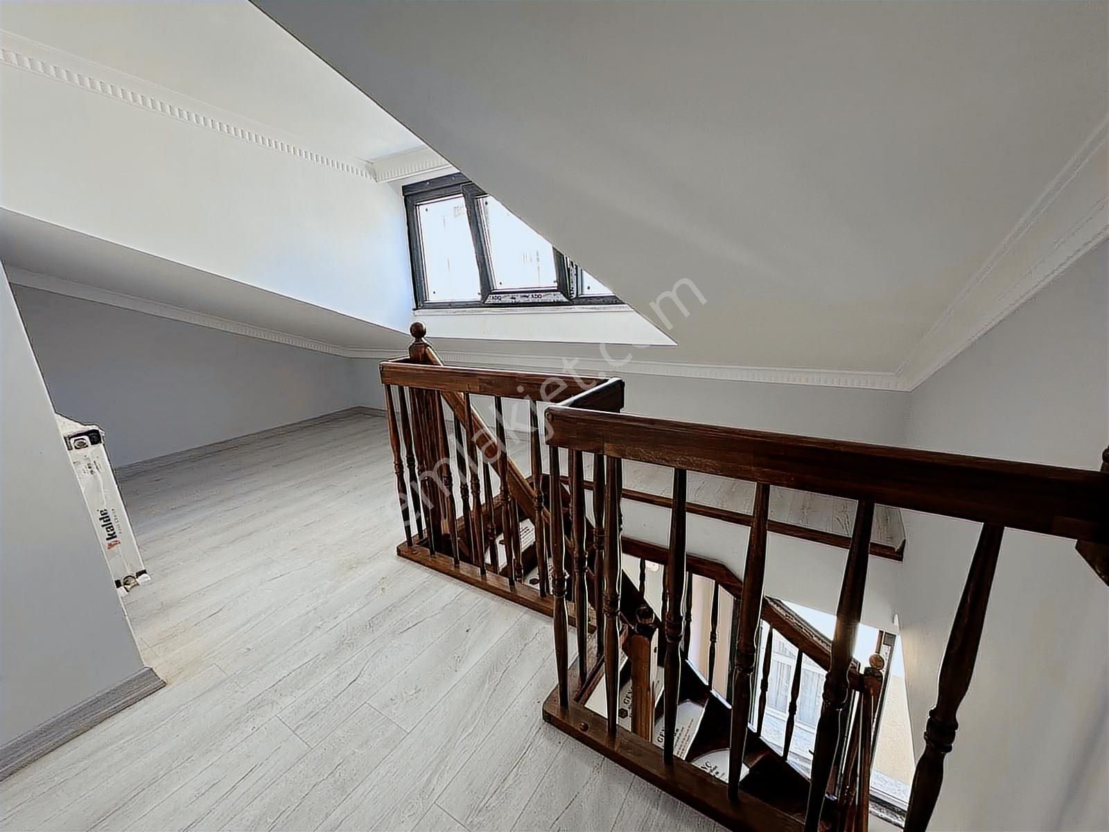 Ergüven İnşaat & Gayrimenkul Den 4+1 Merkezi Yarde Dubleks - Görsel 26