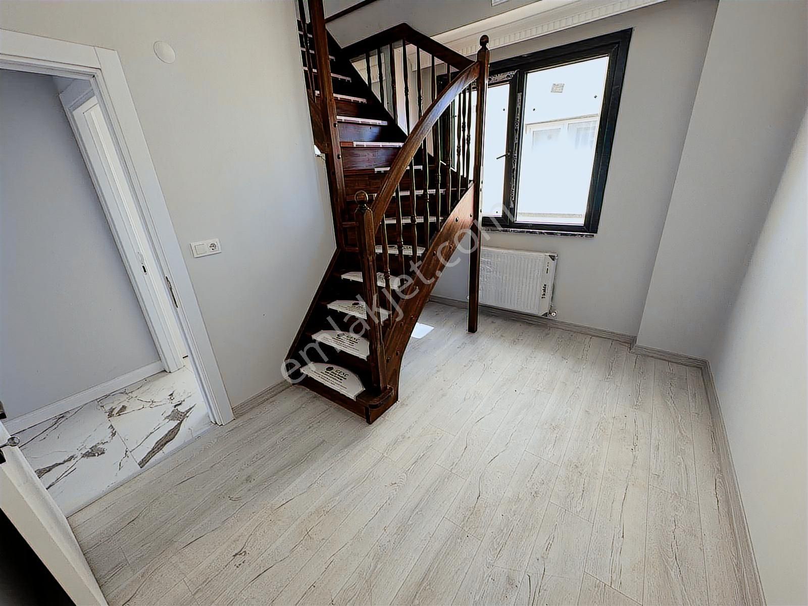 Ergüven İnşaat & Gayrimenkul Den 4+1 Merkezi Yarde Dubleks - Görsel 24