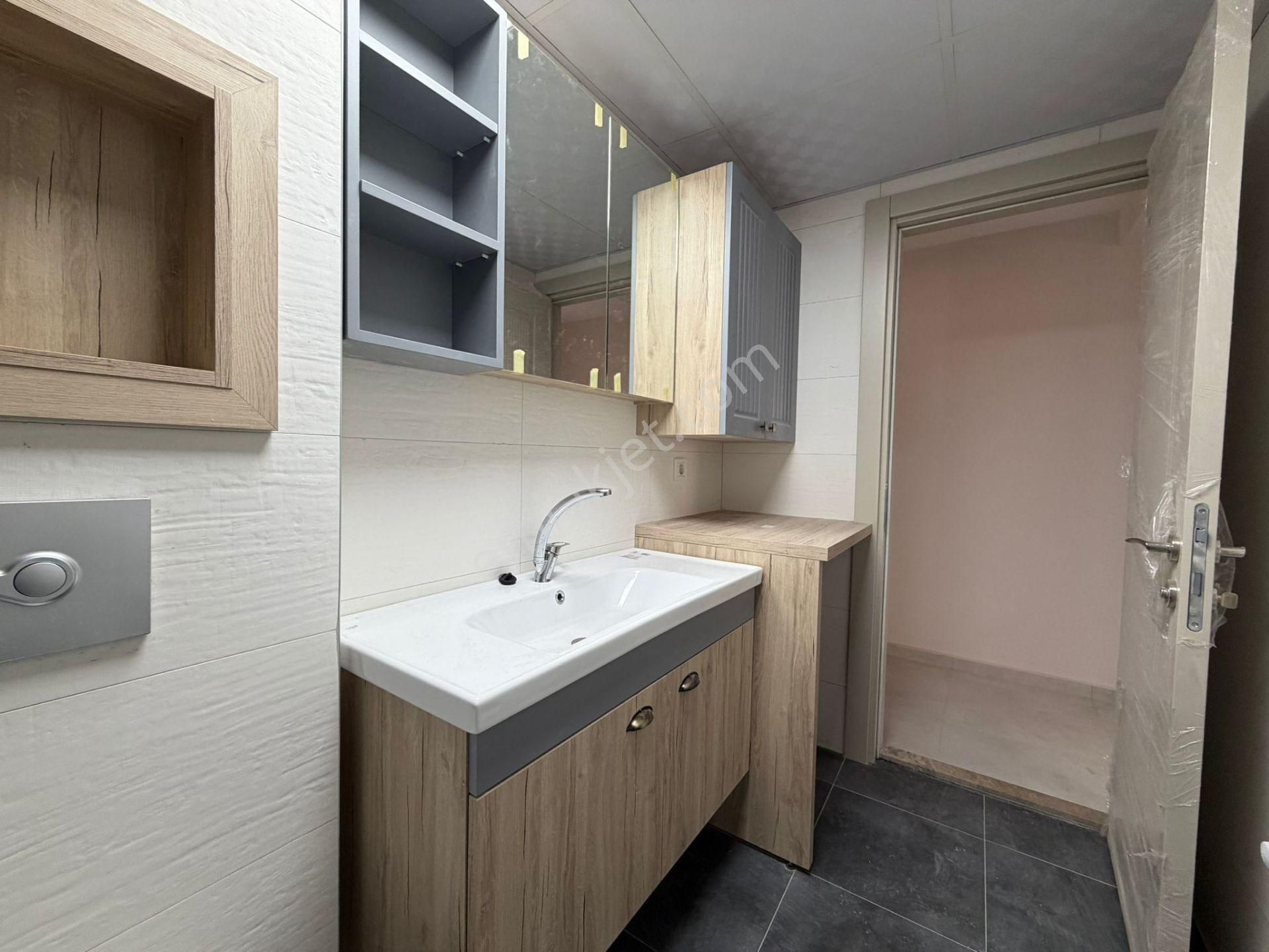 Anadolu Caddesi Yakını Geniş 2+1 Lüks Sıfır Satılık Daire - Görsel 33